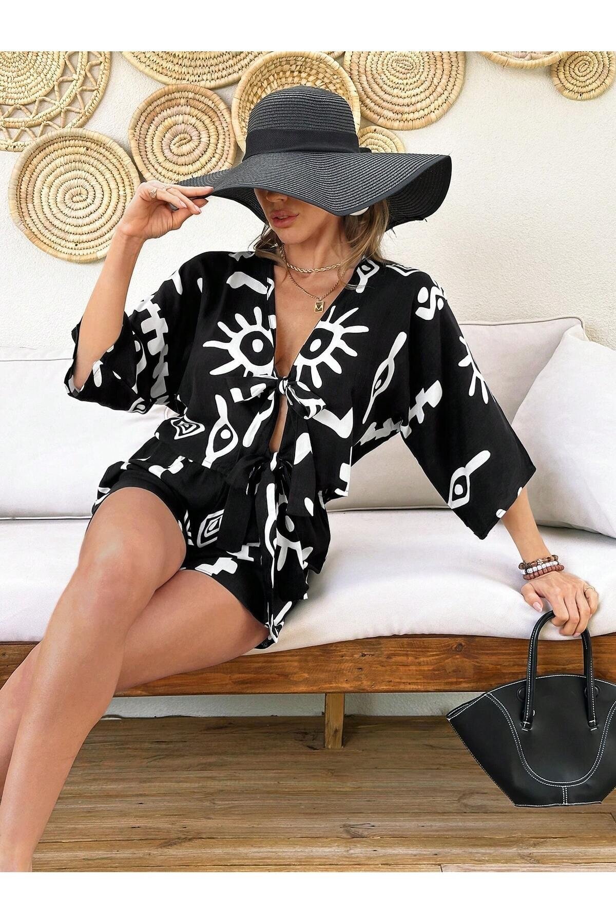 Kadın %100 Pamuk Şortlu Ceketli Desenli Yazlık Spor Şık Rahat Kalıp Kimonolu Şort Alt Üst Takım