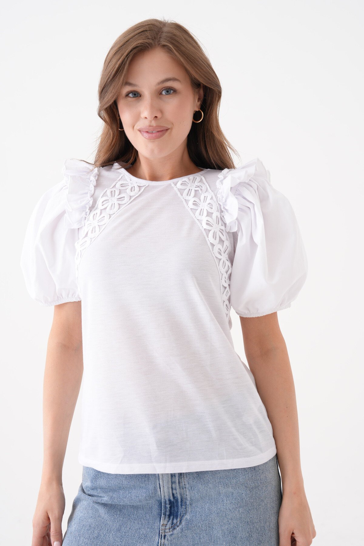 Kadın Bisiklet Yaka Volanlı Karpuz Kol Güpür Detaylı Spor Şık Çiçek Güpürlü Bluz