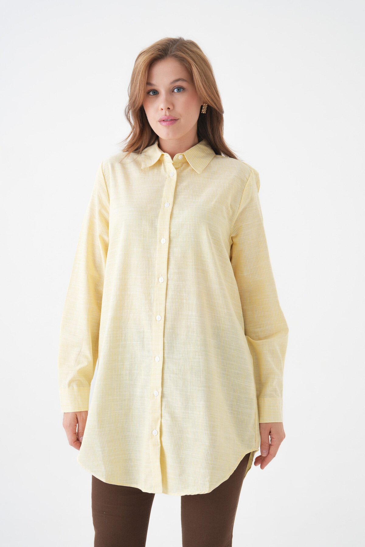 Kadın Gömlek Yaka Düğmeli Uzun Kol Tunik Boy Rahat Çizgili Curve Büyük Beden Tesettüre Uygun Gömlek