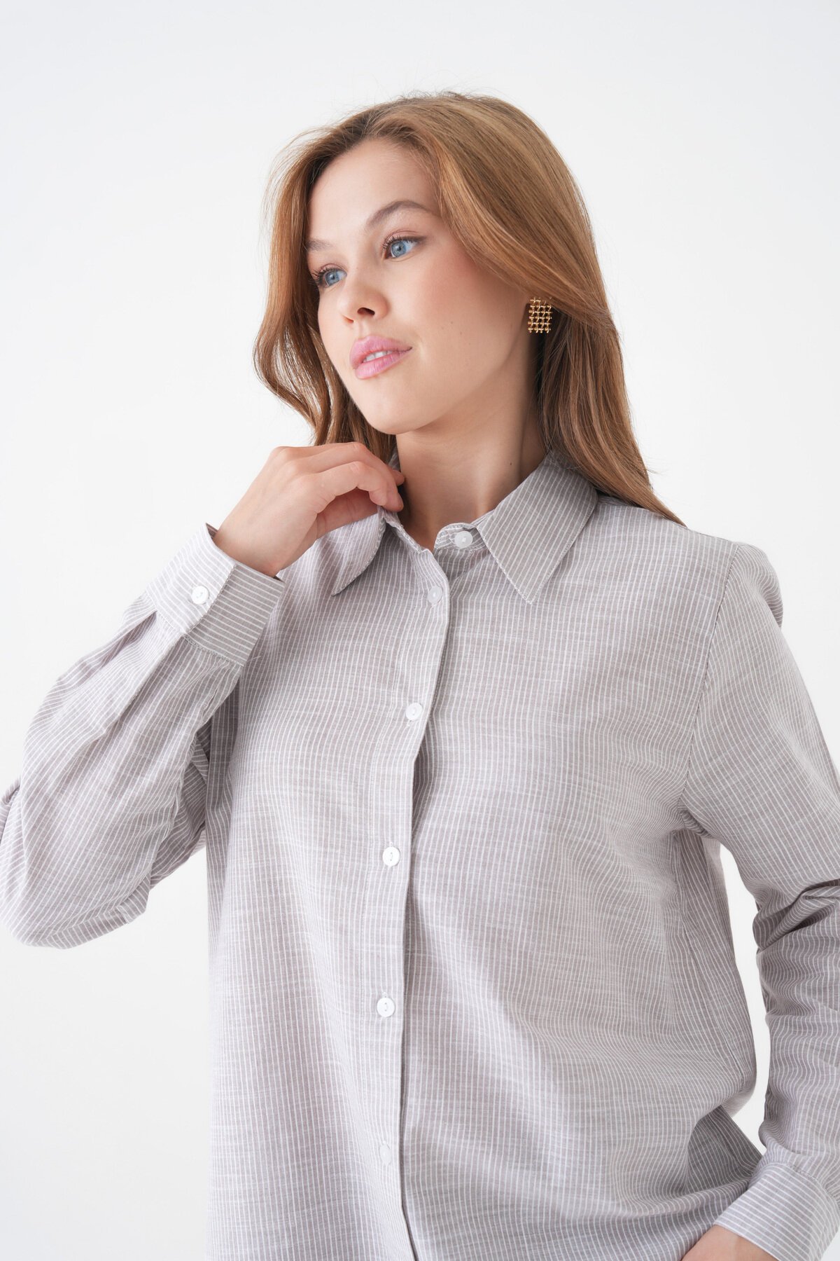 Kadın Gömlek Yaka Düğmeli Uzun Kol Tunik Boy Rahat Çizgili Curve Büyük Beden Tesettüre Uygun Gömlek