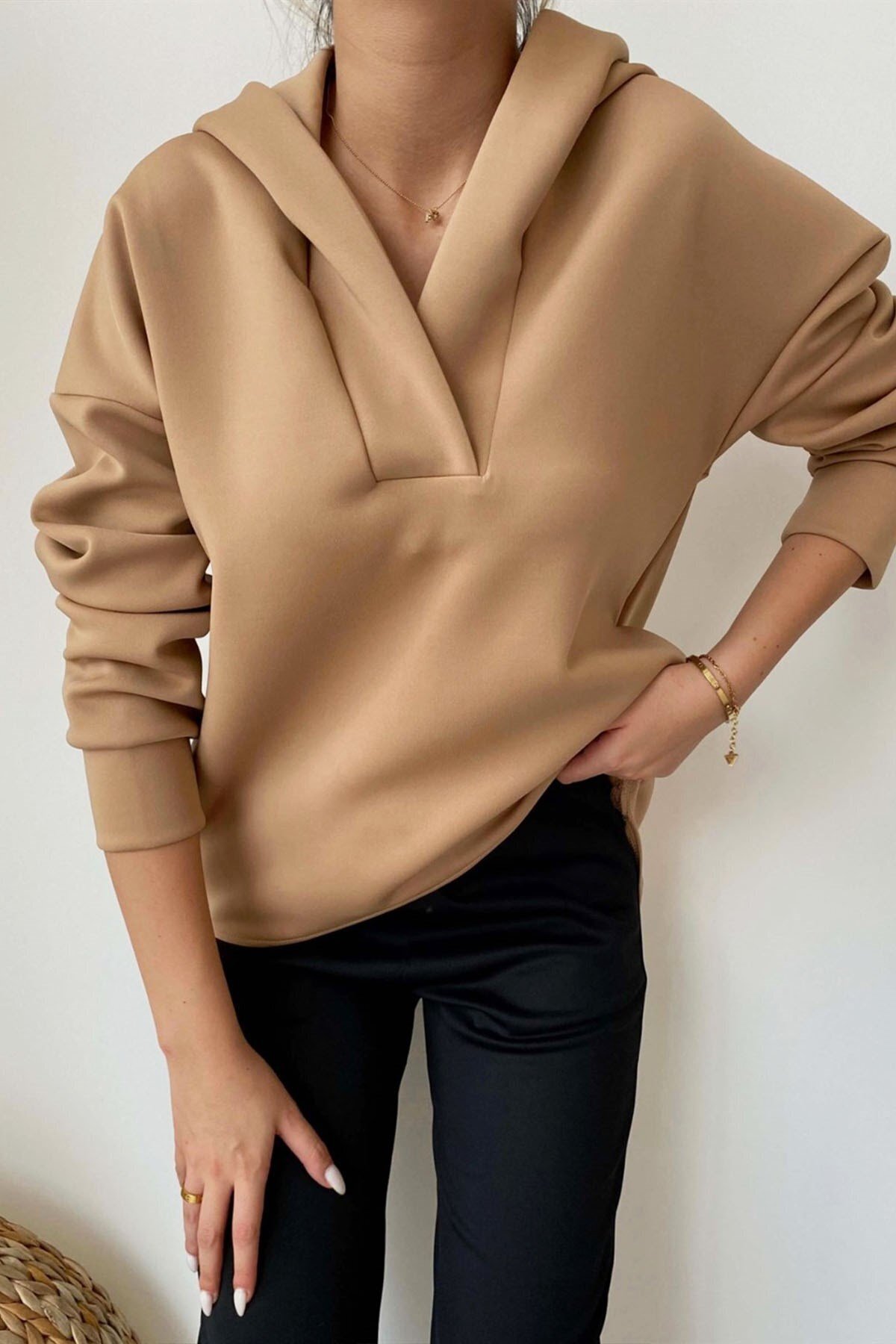 Kadın Kapüşonlu Scuba Oversize Spor Şık Tasarım Sweatshirt