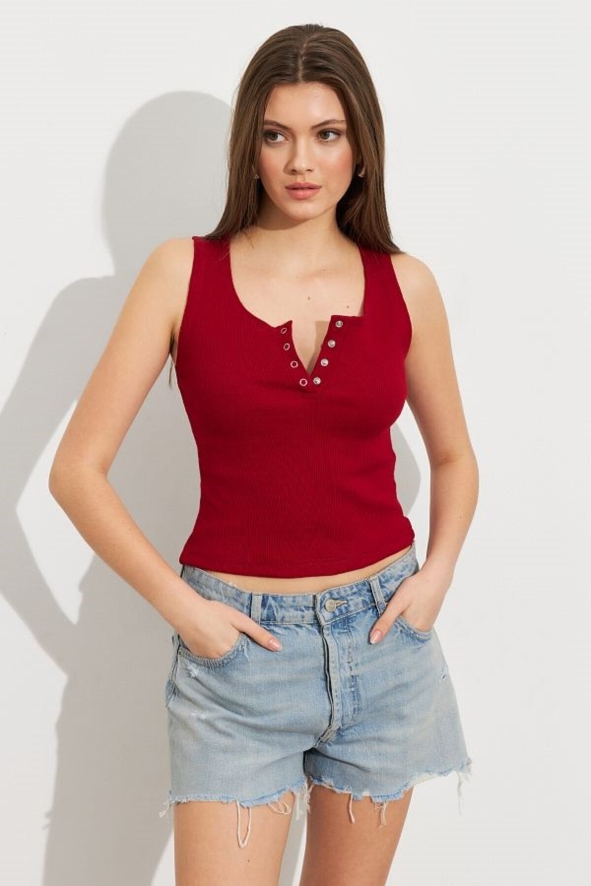Kadın Kare Yaka Kalın Askılı Önden Çıtçıtlı Yazlık Crop Top Şık Bluz