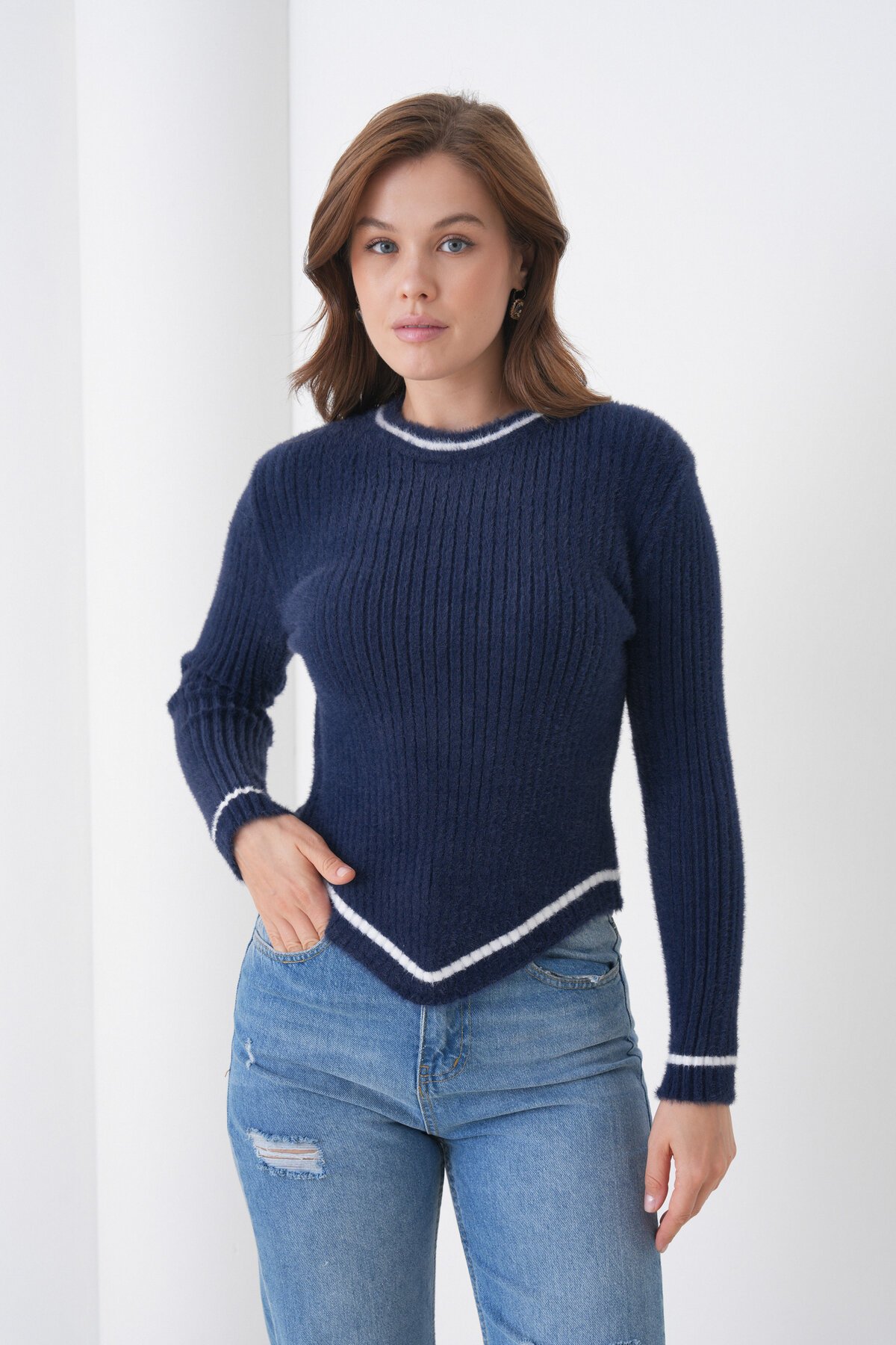 Kadın Asimetrik V Kesim Şerit Kenar Sakallı Uzun Kollu Bisiklet Yaka Spor Şık Kışlık Triko Kazak