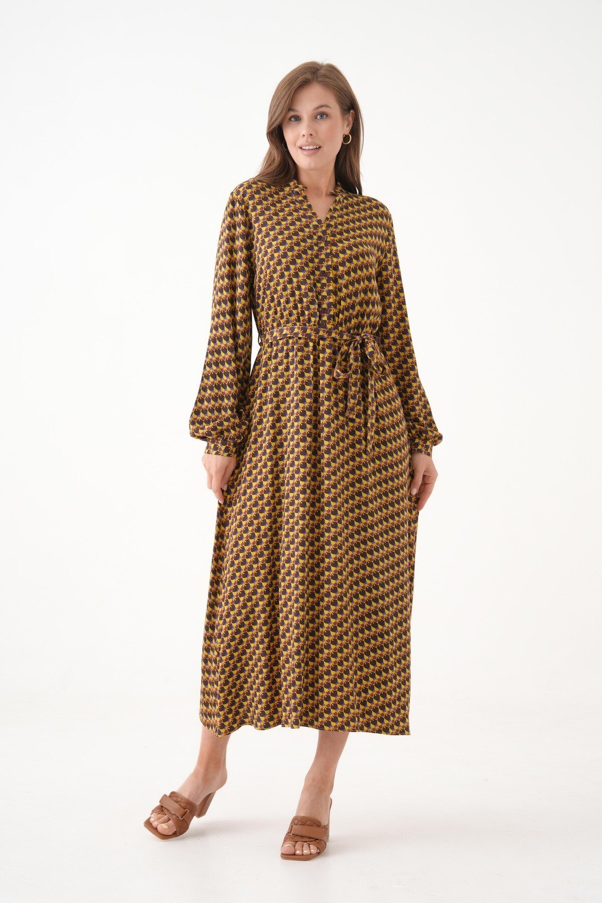 Kadın Bisiklet Yaka Tesettüre Uygun %100 Viscose Maxi Boy Uzun Kol Büyük Beden Curve Yazlık Elbise