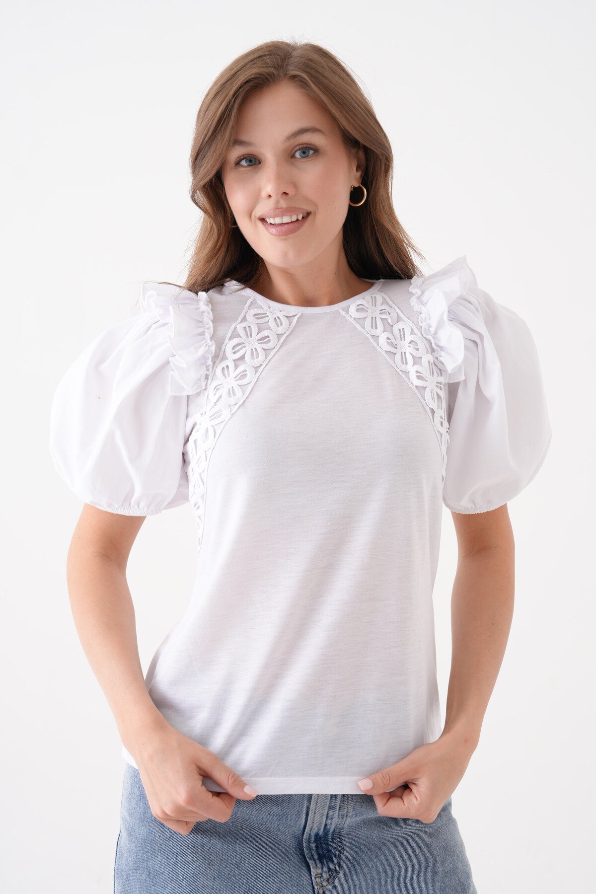 Kadın Bisiklet Yaka Volanlı Karpuz Kol Güpür Detaylı Spor Şık Çiçek Güpürlü Bluz