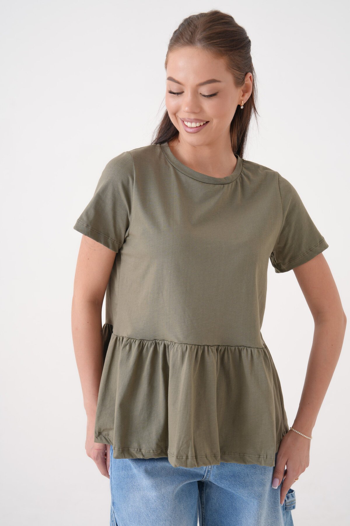 Kadın Bisiklet Yaka Yarım Kol Eteği Pileli Spor Şık Örme Rahat Kalıp Yazlık Bluz