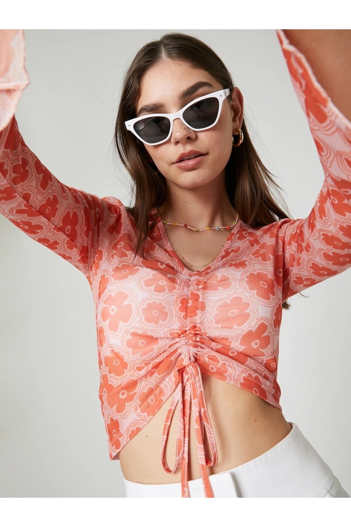 Kadın Çiçek Desenli Uzun Kol Tül Önden Büzgülü Spor Şık Crop Top Spor Casual  Büstiyer Bluz