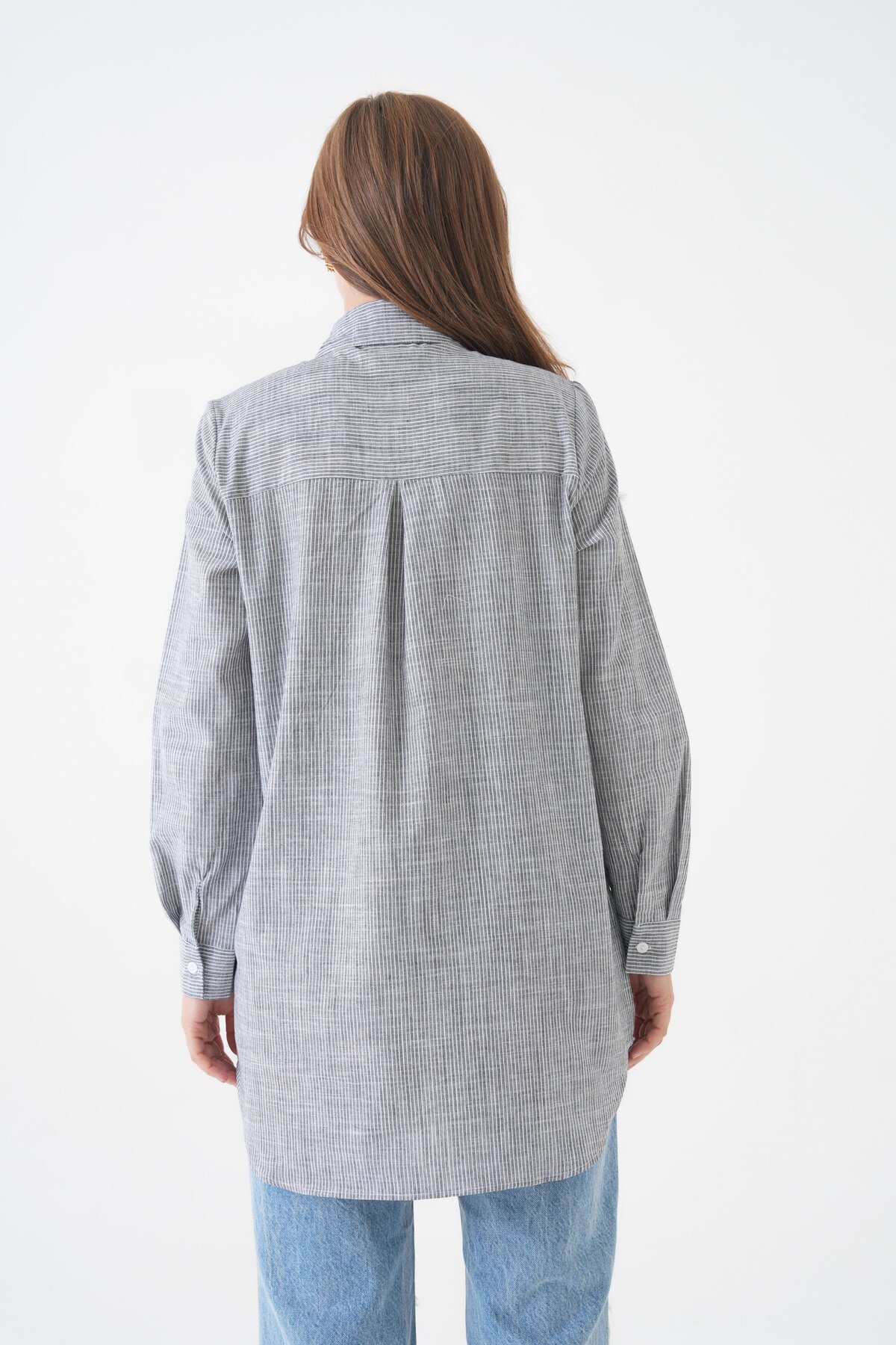 Kadın Gömlek Yaka Düğmeli Uzun Kol Tunik Boy Rahat Çizgili Curve Büyük Beden Tesettüre Uygun Gömlek