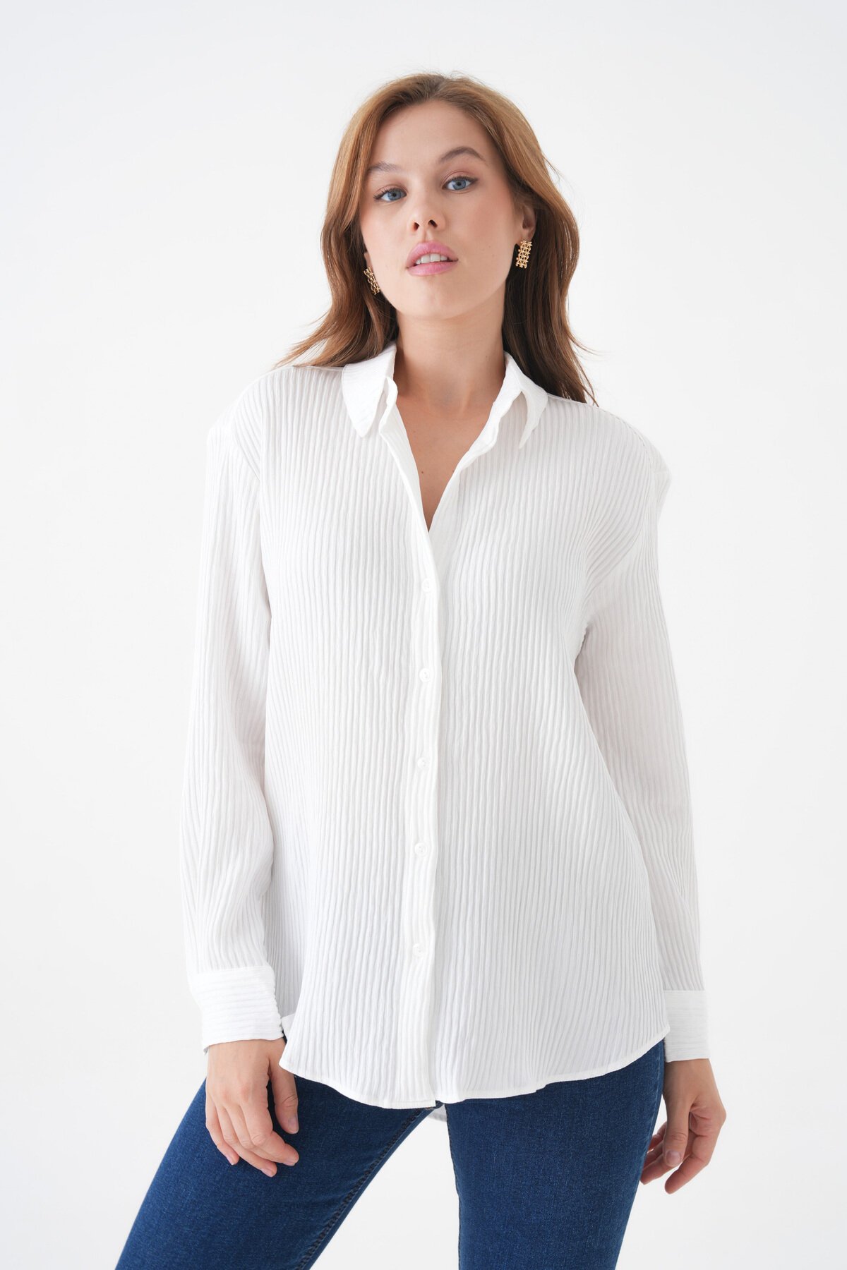 Kadın Gömlek Yaka Önü Düğmeli Düz Uzun Kol Rahat Kalıp Curve Büyük Bedeb Yazlık Gömlek