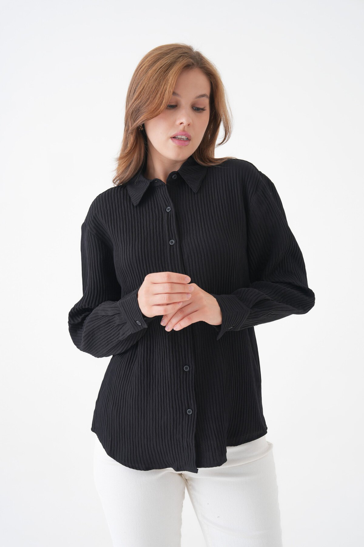 Kadın Gömlek Yaka Önü Düğmeli Düz Uzun Kol Rahat Kalıp Curve Büyük Bedeb Yazlık Gömlek