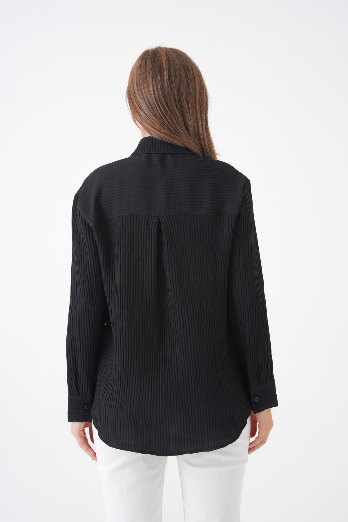 Kadın Gömlek Yaka Önü Düğmeli Düz Uzun Kol Rahat Kalıp Curve Büyük Bedeb Yazlık Gömlek