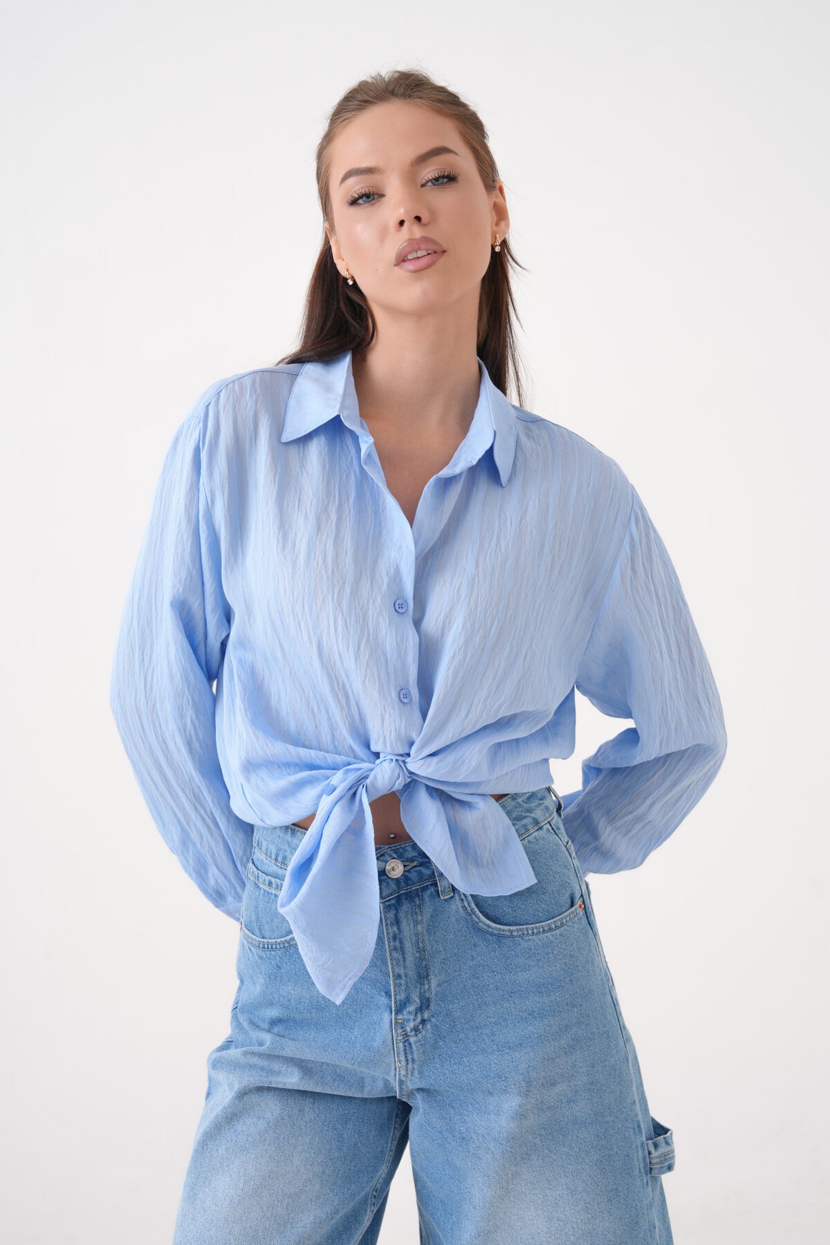 Kadın Gömlek Yaka Önü Düğmeli Düz Uzun Kol Rahat Kalıp Curve Büyük Beden Yazlık Gömlek