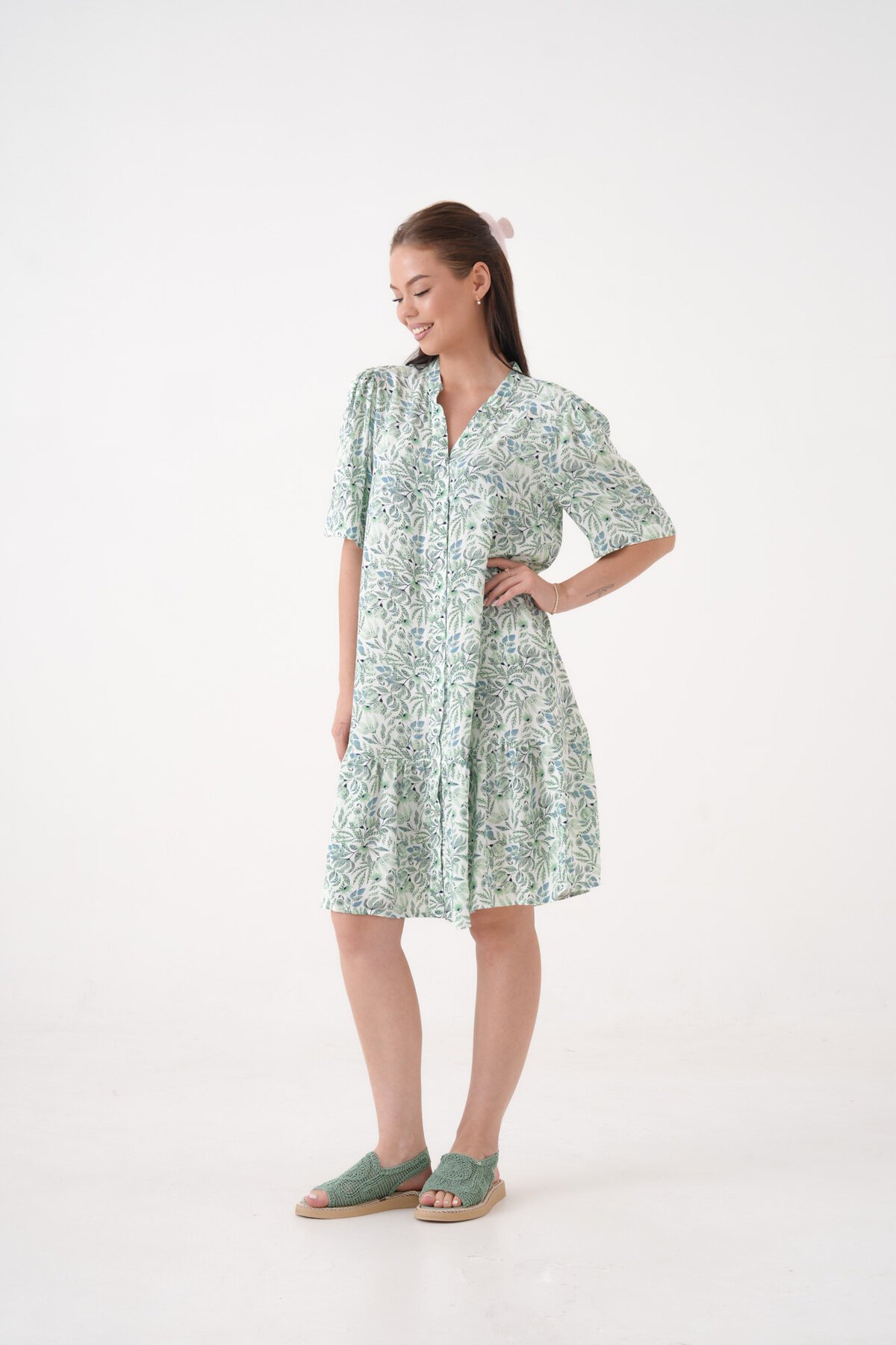 Kadın Hakim Yaka Yarım Kol Eteği Pileli Yazlık Önüi Düğmeli Gömlek Curve Elbise