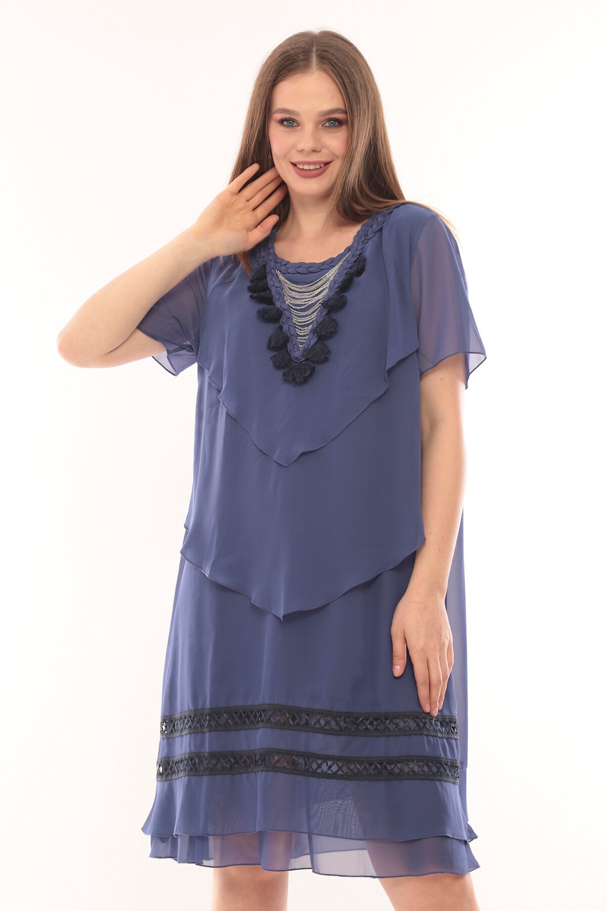 Kadın İthal Büyük Beden Püskül Zincir Detaylı Şifon Yarım Kol Astarlı Büyük Beden Elbise