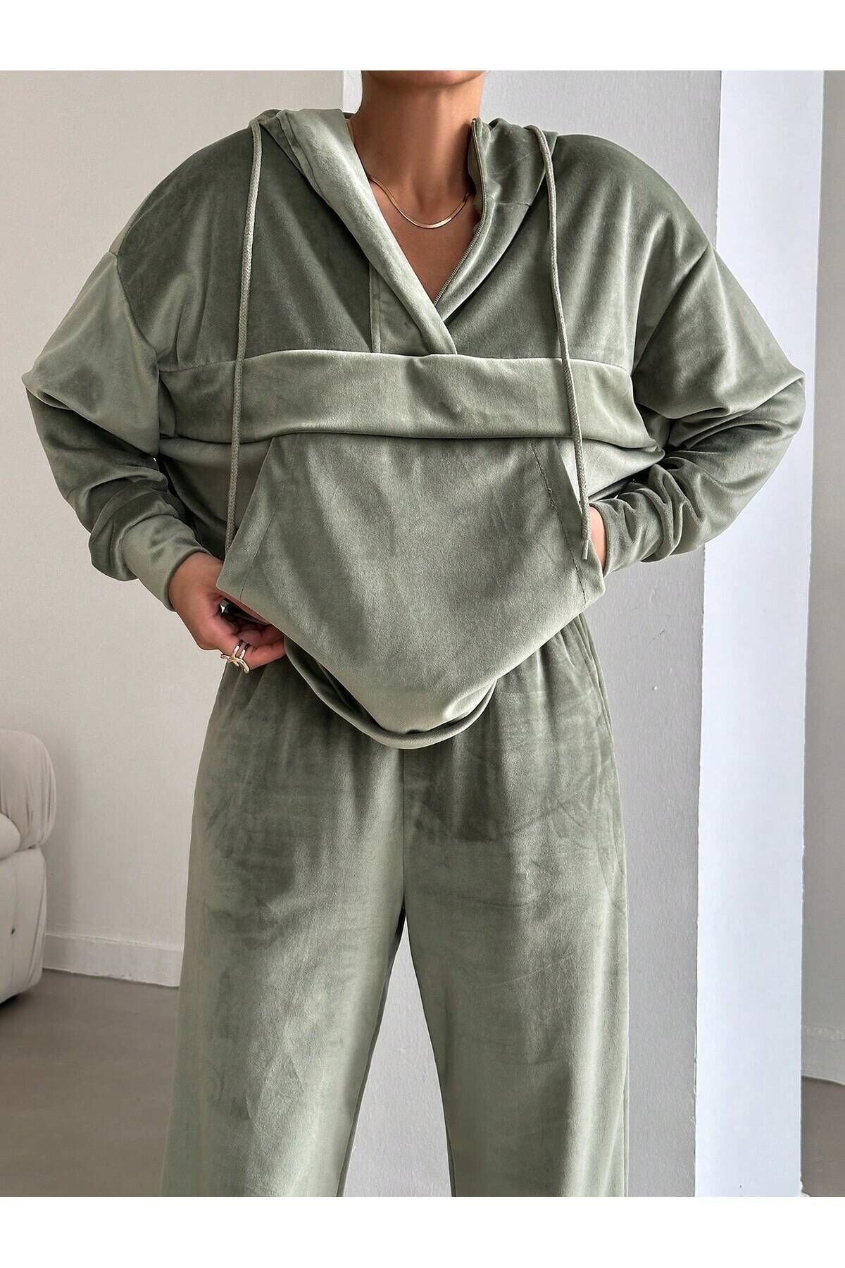 Kadın İthal Kadife Oversize Salaş Kangru Cep Kapşonlu Sweatshirt Lastik Paça Spor Şık Eşofman Takımı