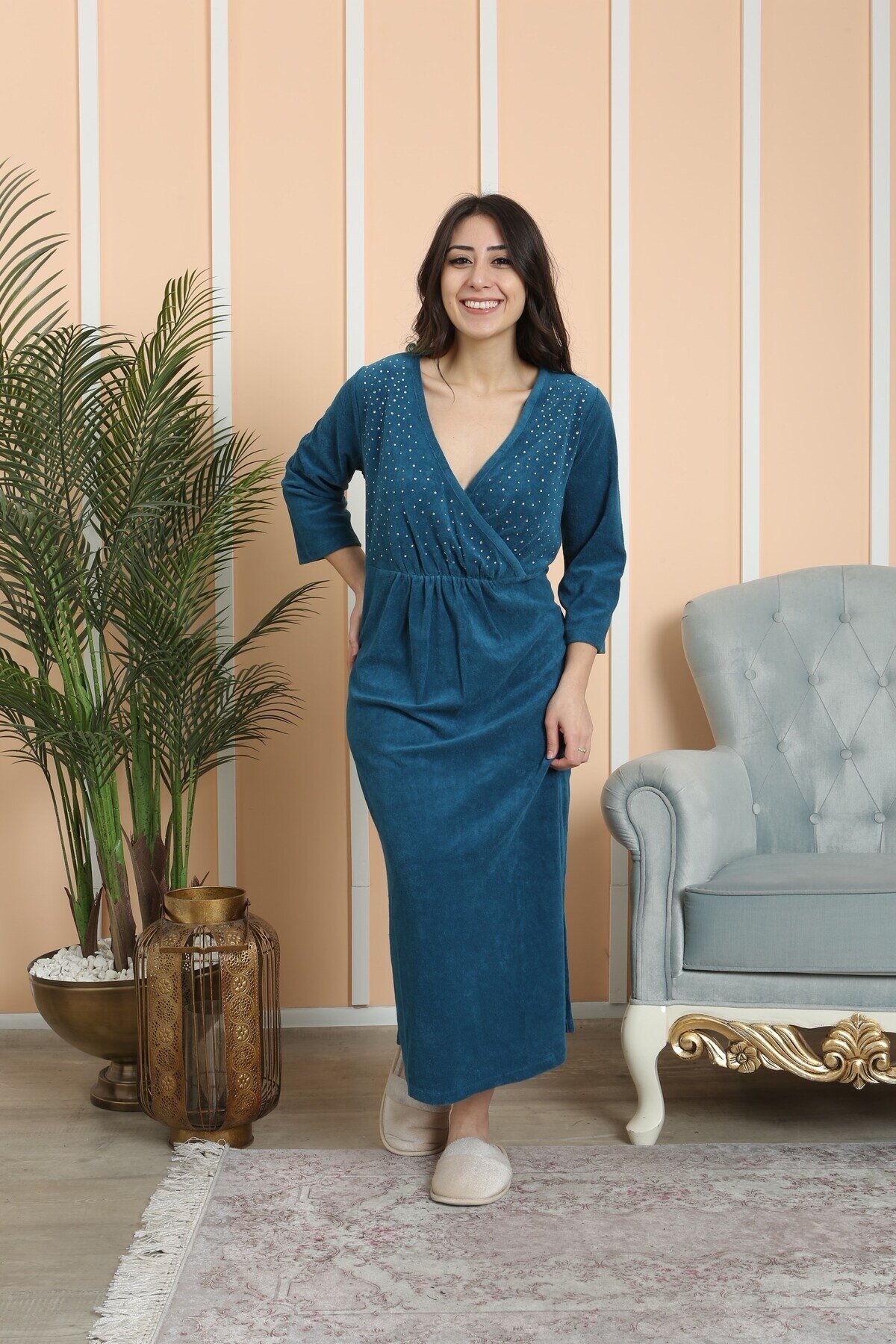 Kadın Mavi Kruvaze Yaka Taş Detaylı Uzun Büyük Beden Havlu Elbise