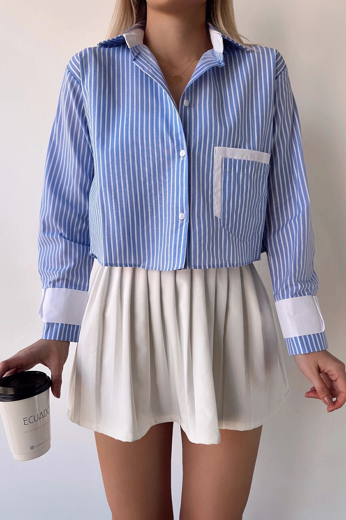 Kadın Özel Tasarım Çizgi Garni Crop Boy Uzun Kol Çift Manşetli Bluz Kısa Gömlek