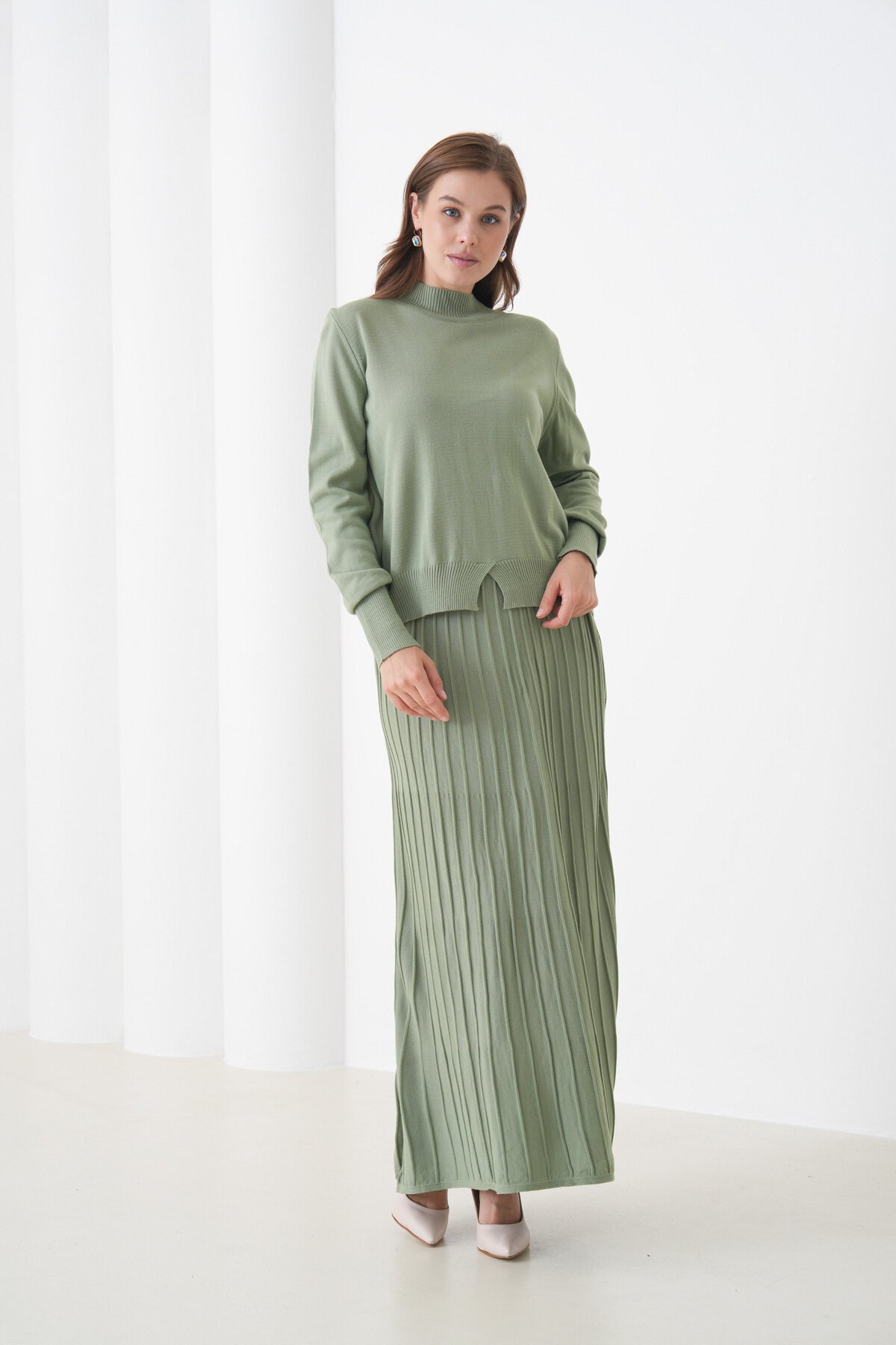 Kadın Pileli Etek Kazağı V Tasarım Tesettüre Uygun Örgü Triko Etek Kazak Takım