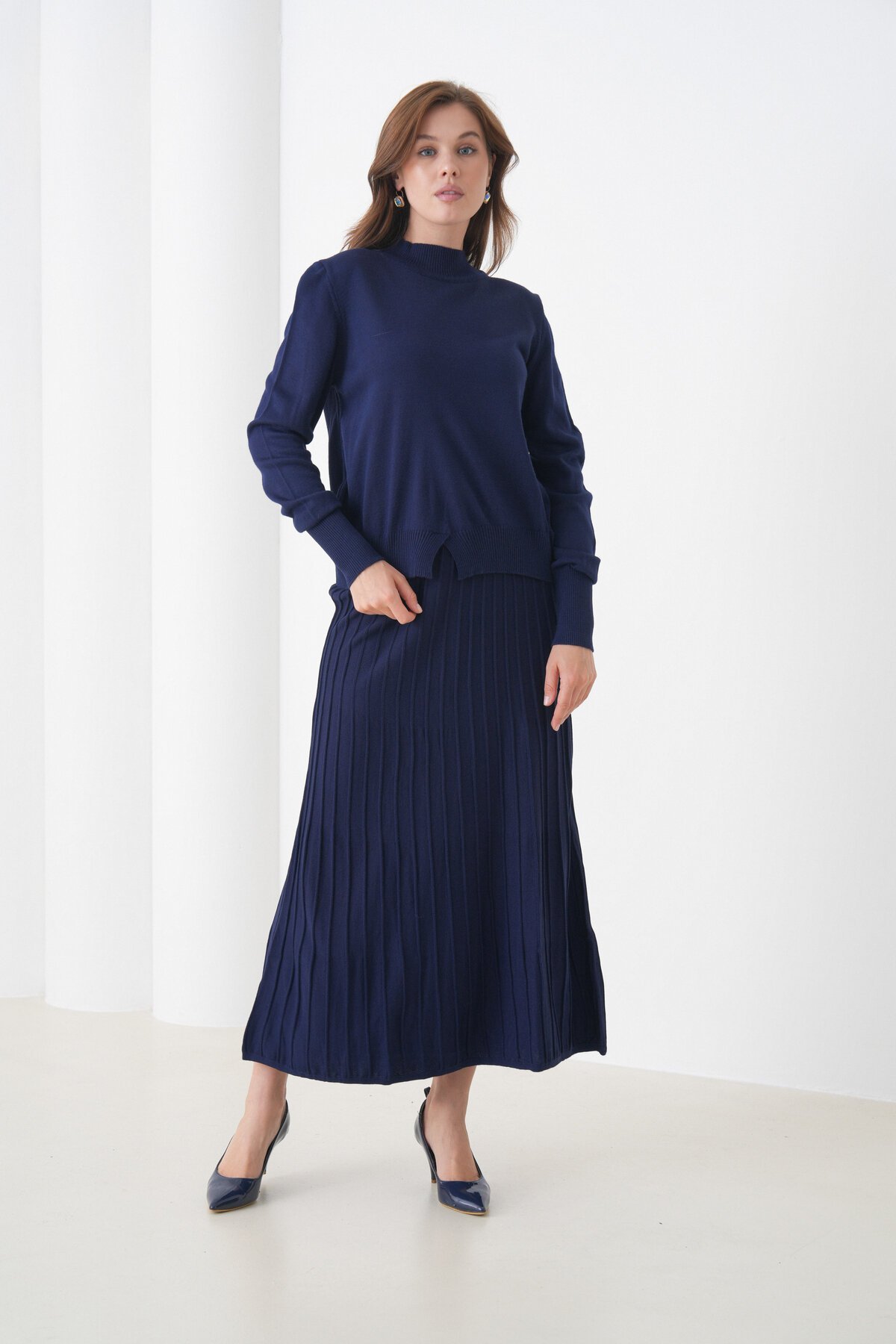 Kadın Pileli Etek Kazağı V Tasarım Tesettüre Uygun Örgü Triko Etek Kazak Takım