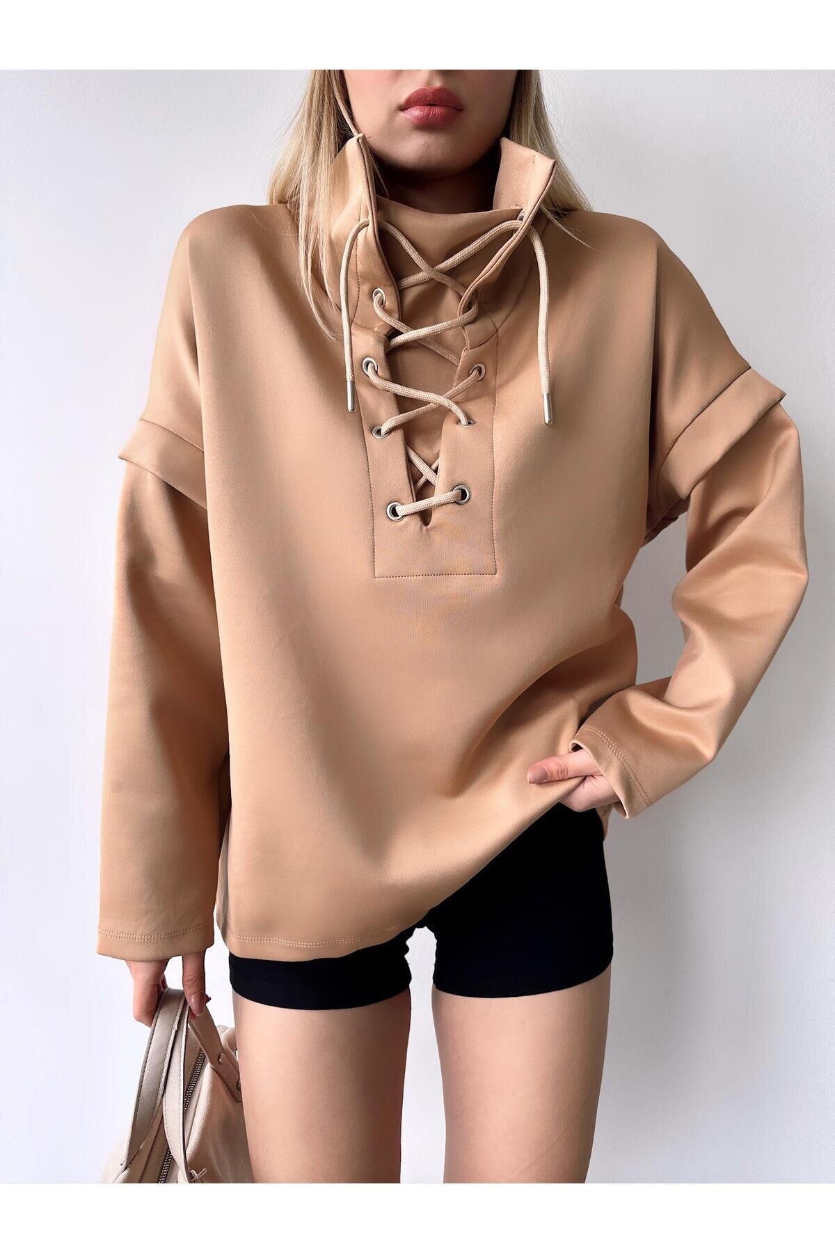 Kadın Tasarım Bağcıklı Yaka Super Şık Trend Scuba Sweatshirt