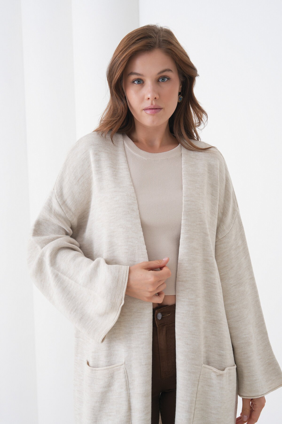 Kadın Tesettüre Uygun Maxi Boy Uzun Kol Cepli Spor Şık Triko Ceket