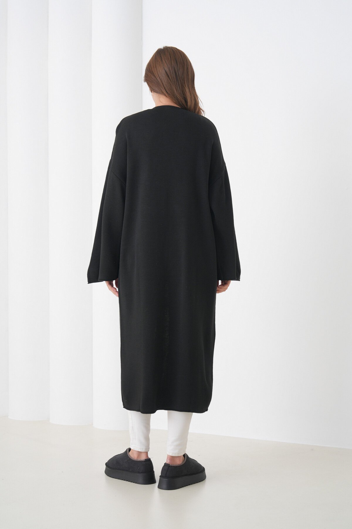 Kadın Tesettüre Uygun Maxi Boy Uzun Kol Cepli Spor Şık Triko Ceket