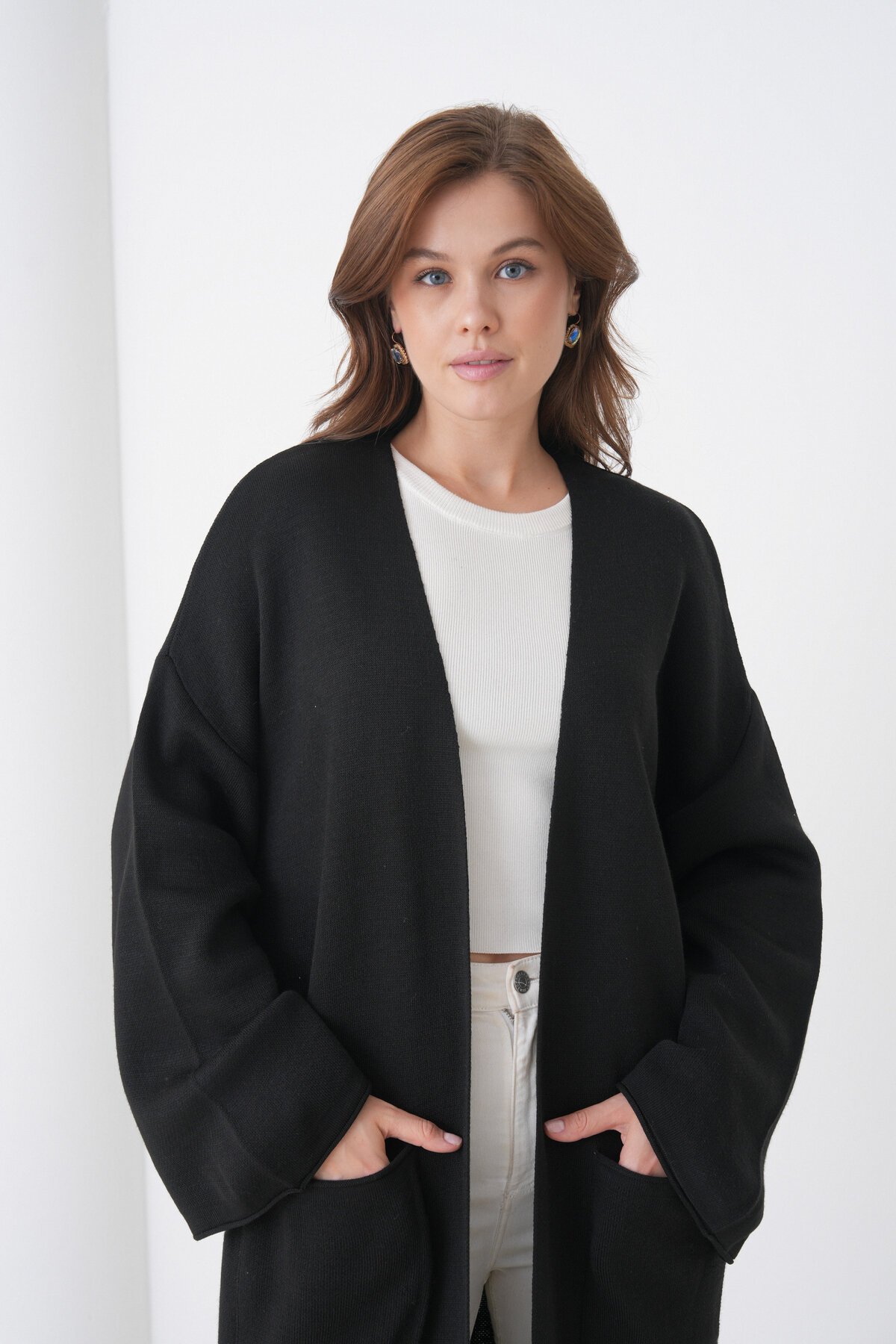 Kadın Tesettüre Uygun Maxi Boy Uzun Kol Cepli Spor Şık Triko Ceket