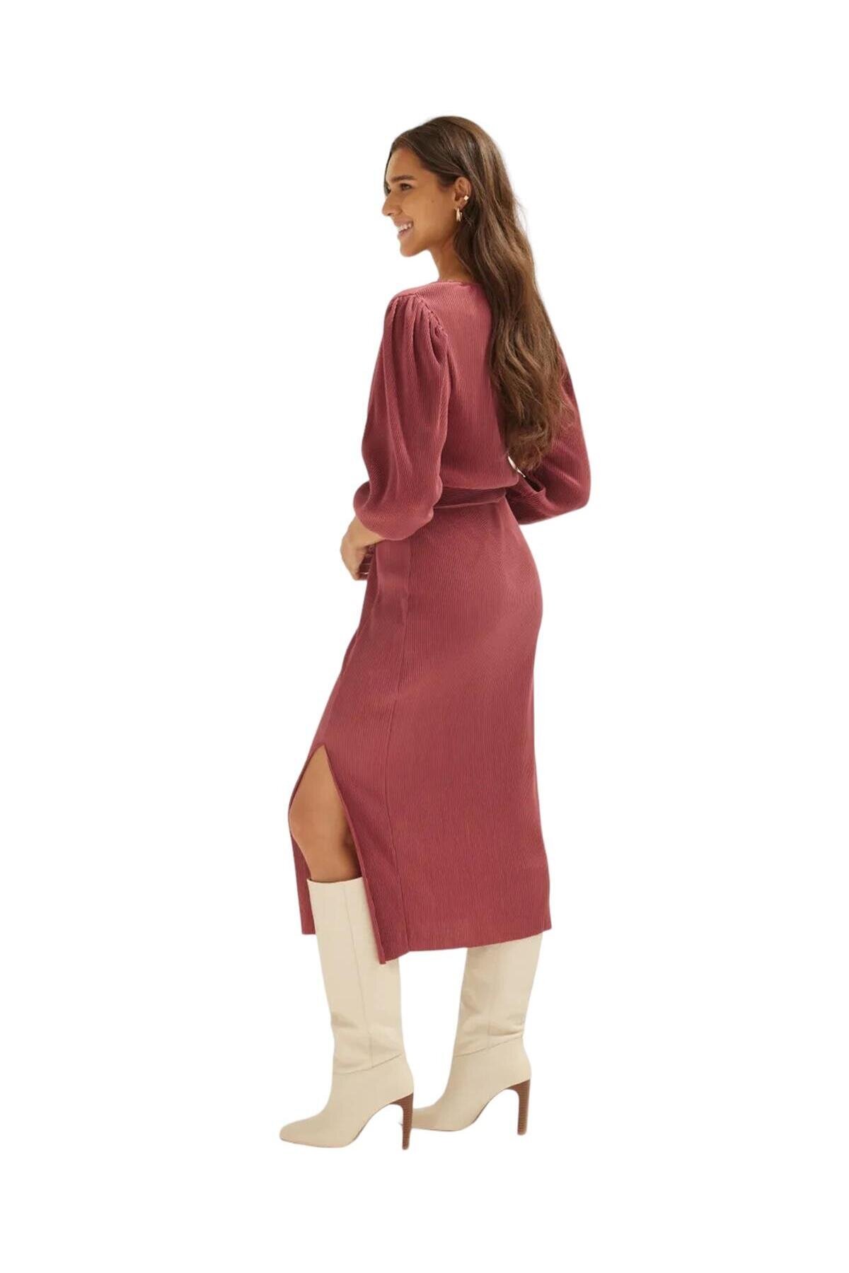 Kadın Truvakar Kol Krinkıl Kruvaze Yaka Curve Büyük Beden Elbise