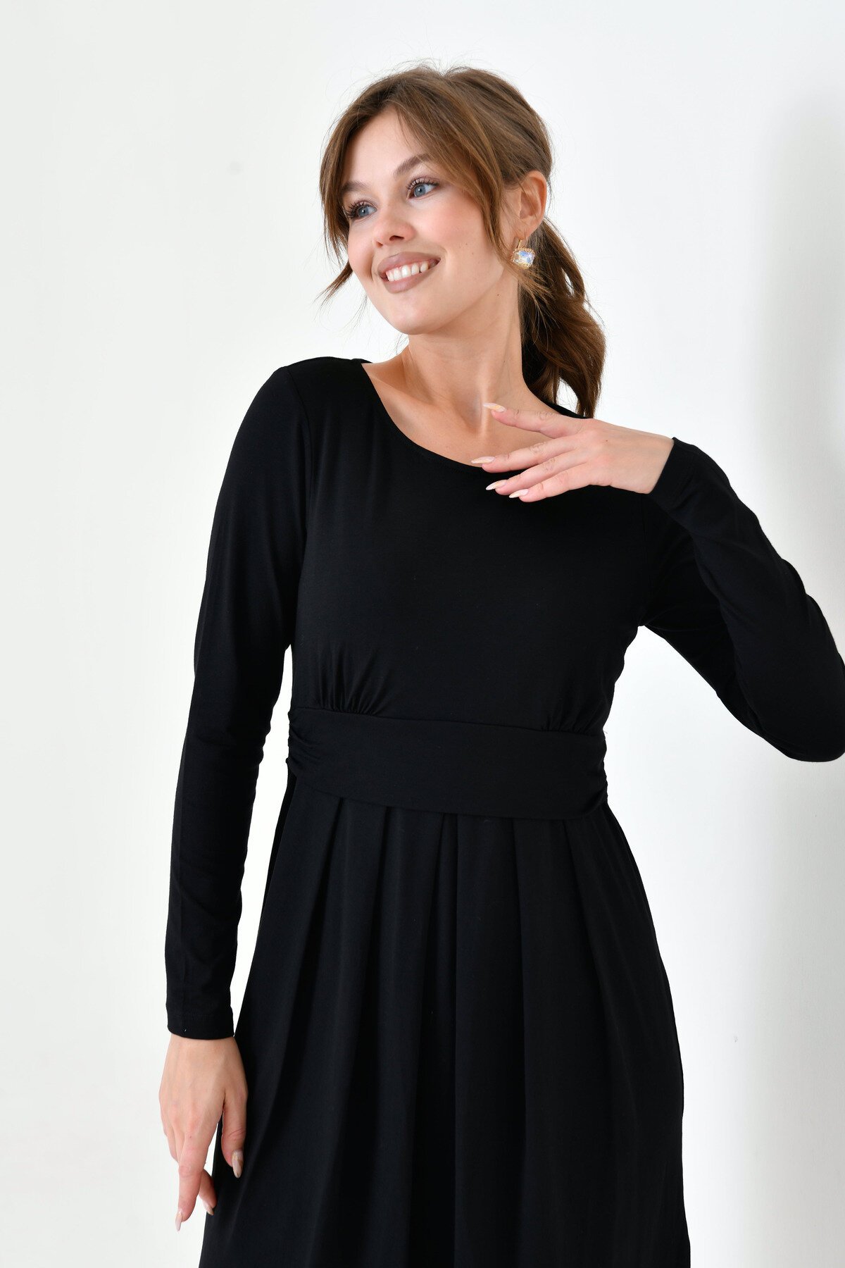 Kadın Uzun Kol Emzirme Detaylı Tesettüre Uygun Viskon Rahat Şık Midi Hamile Elbisesi