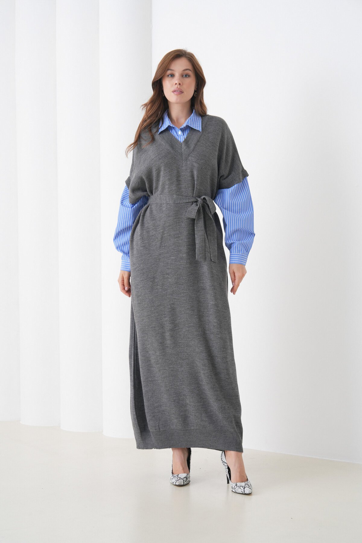 Kadın Uzun Kol Gömlek Yaka İçi Gömlekli Triko Kuşaklı Triko Spor Şık Elbise