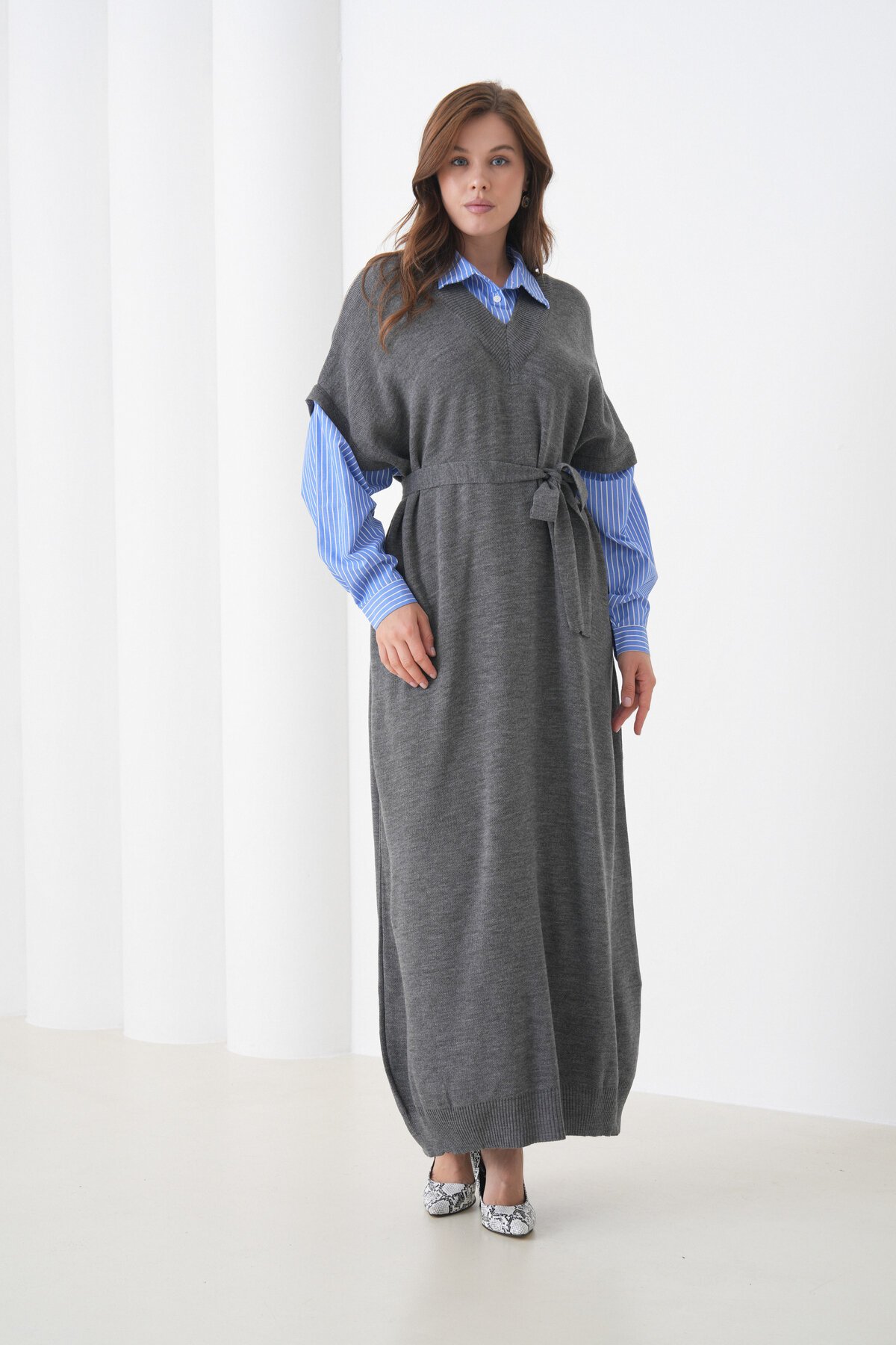 Kadın Uzun Kol Gömlek Yaka İçi Gömlekli Triko Kuşaklı Triko Spor Şık Elbise