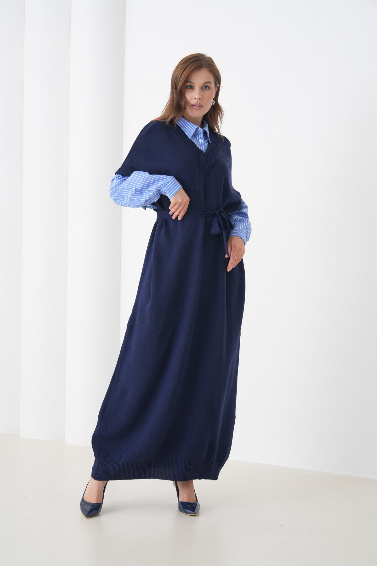 Kadın Uzun Kol Gömlek Yaka İçi Gömlekli Triko Kuşaklı Triko Spor Şık Elbise