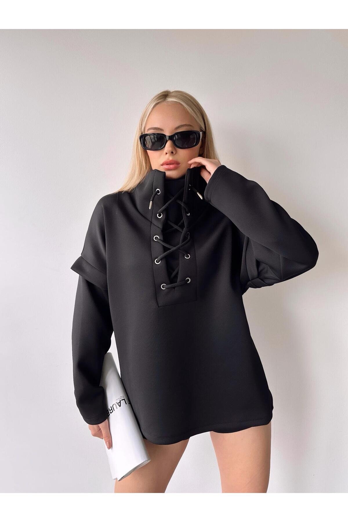 Kadın Yakası Bağcıklı Scuba Siyah Tasarım Sweatshirt