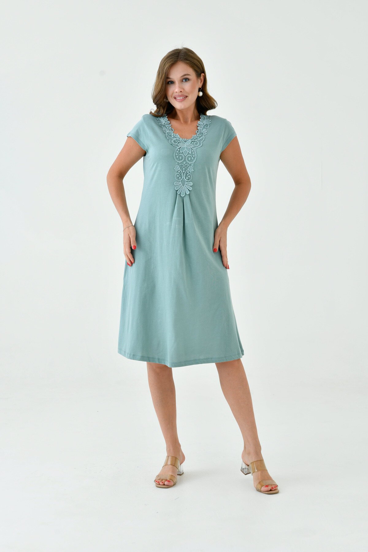 Kadın Yakası Güpürlü A Kesim Yarım Kol Viskon Günlük Midi Boy Büyük Beden Elbise Gecelik