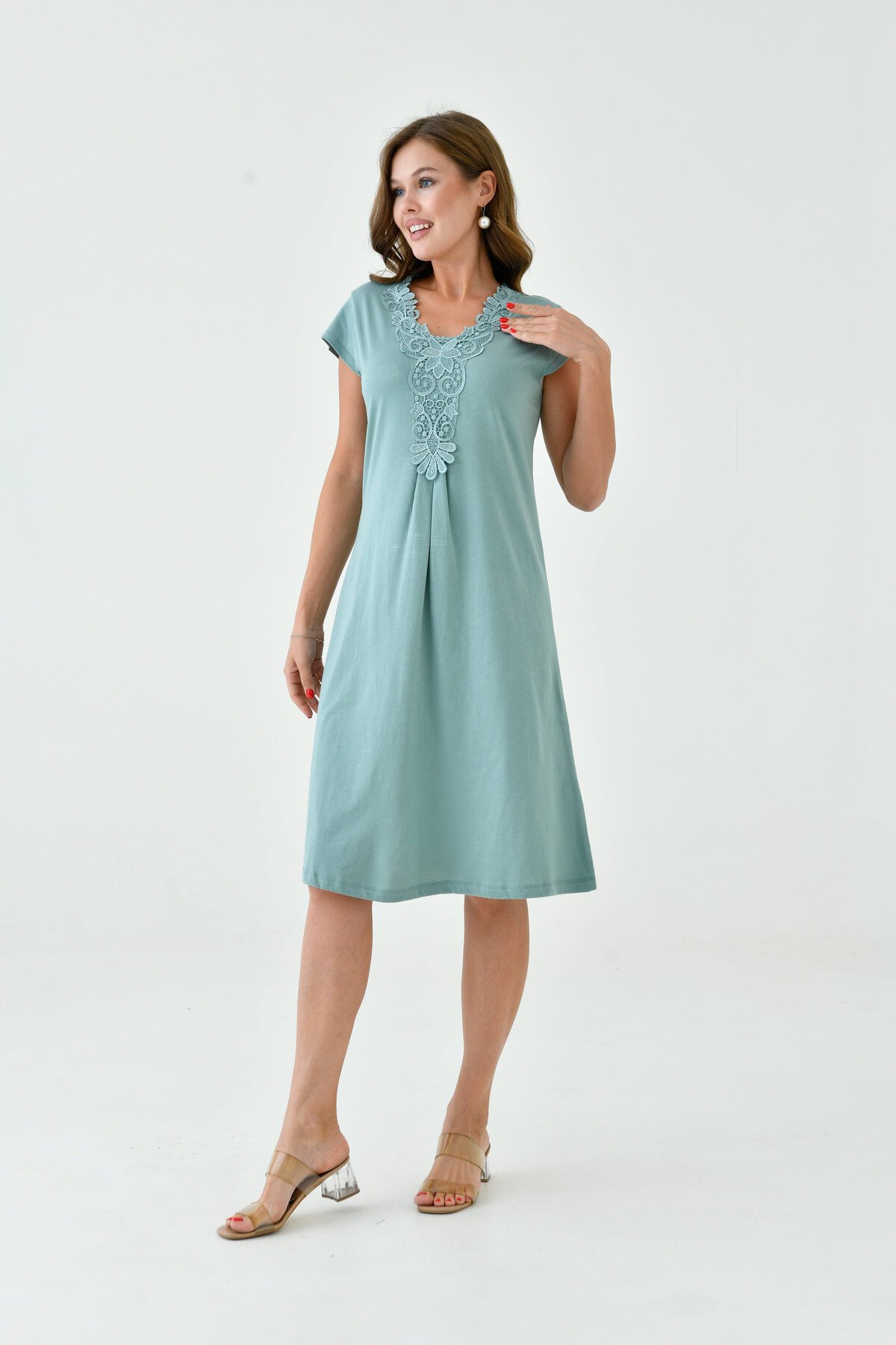 Kadın Yakası Güpürlü A Kesim Yarım Kol Viskon Günlük Midi Boy Büyük Beden Elbise Gecelik