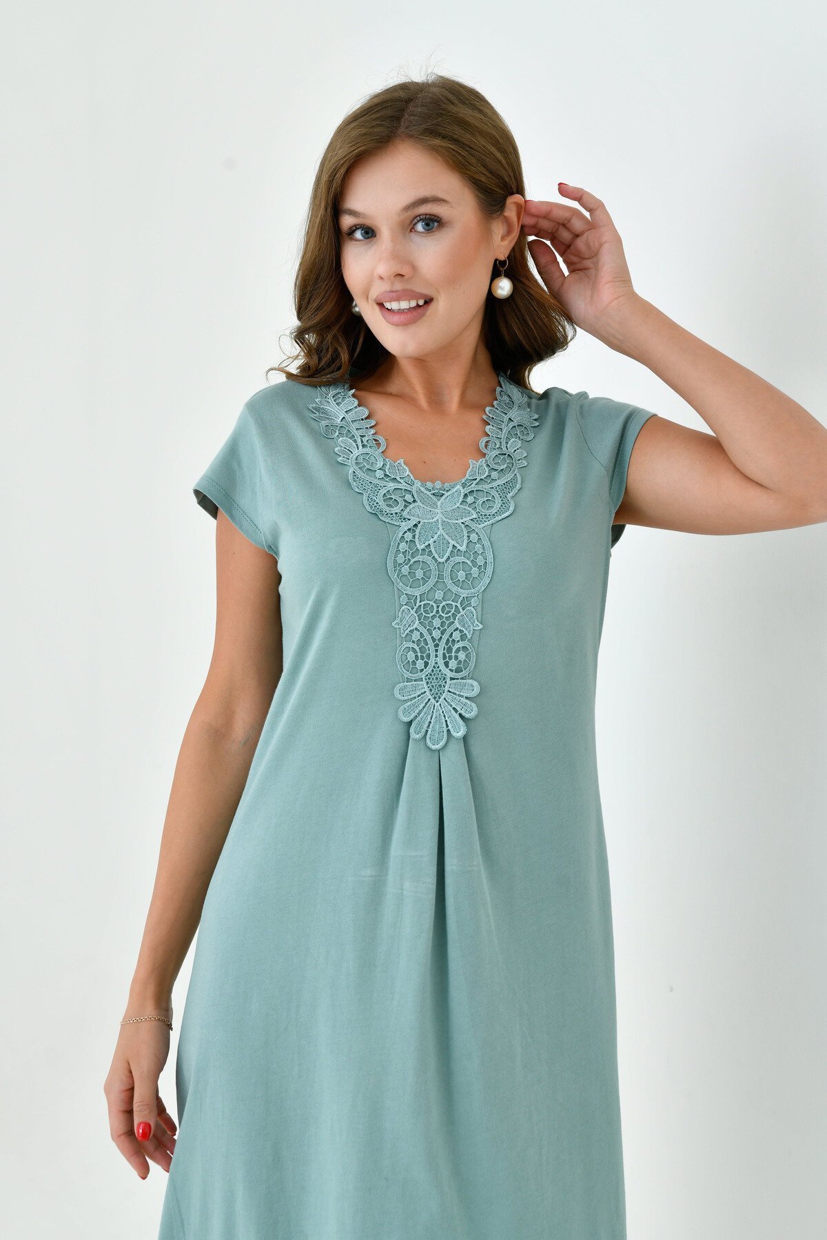 Kadın Yakası Güpürlü A Kesim Yarım Kol Viskon Günlük Midi Boy Büyük Beden Elbise Gecelik