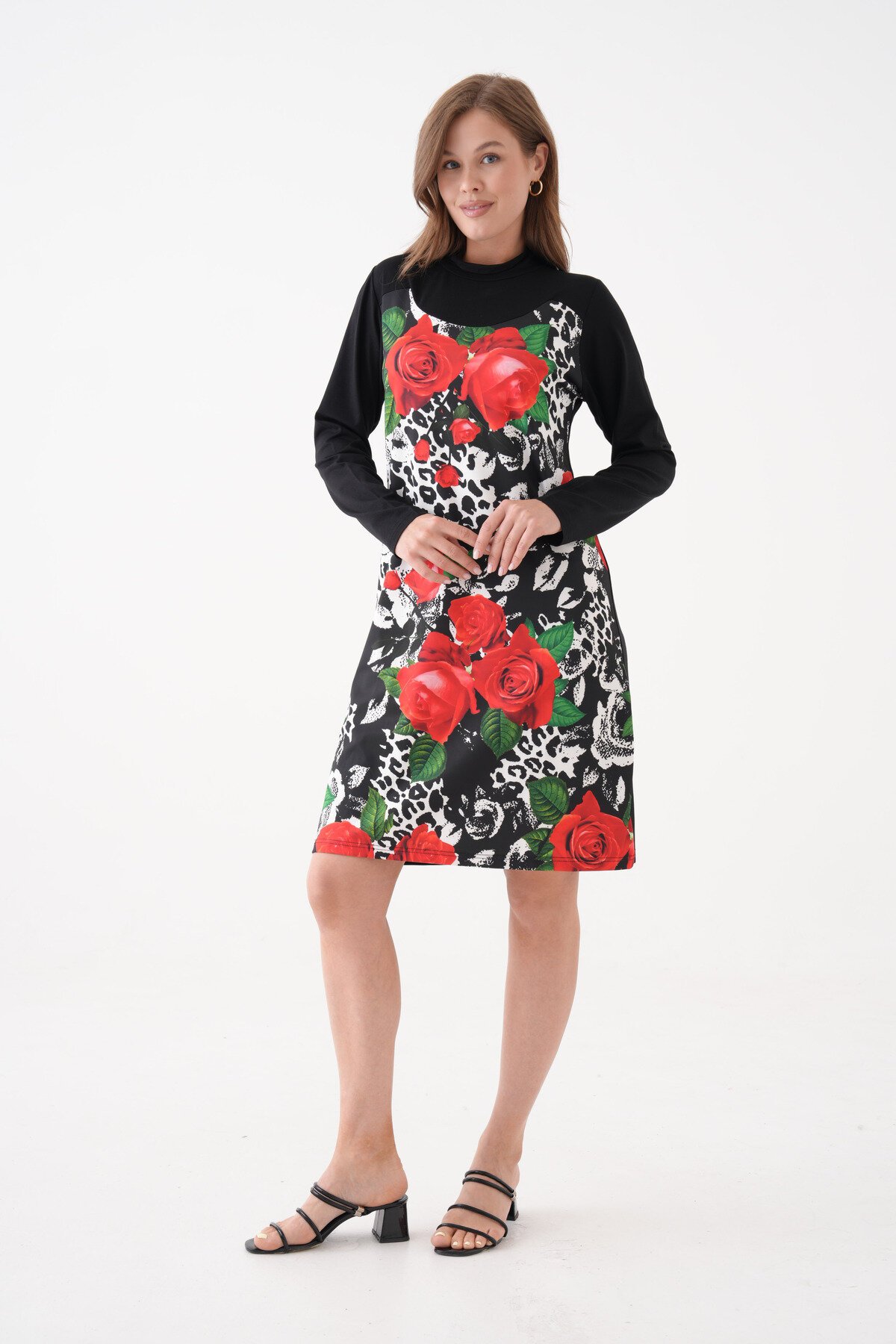 Kadın Yarım Balıkçı Uzun Kol Çiçek Desen Viskon Şık Tesettüre Uygun Tunik Curve Büyük Beden Elbise