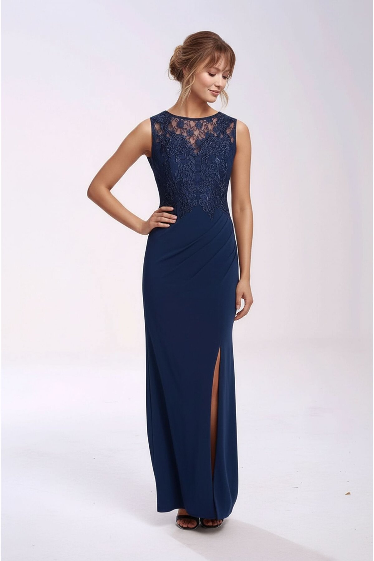 Kadın Bisiklet Dantel Yaka Sırtı Büzgülü Maxi Boy Şık Abiye Gece Elbisesi