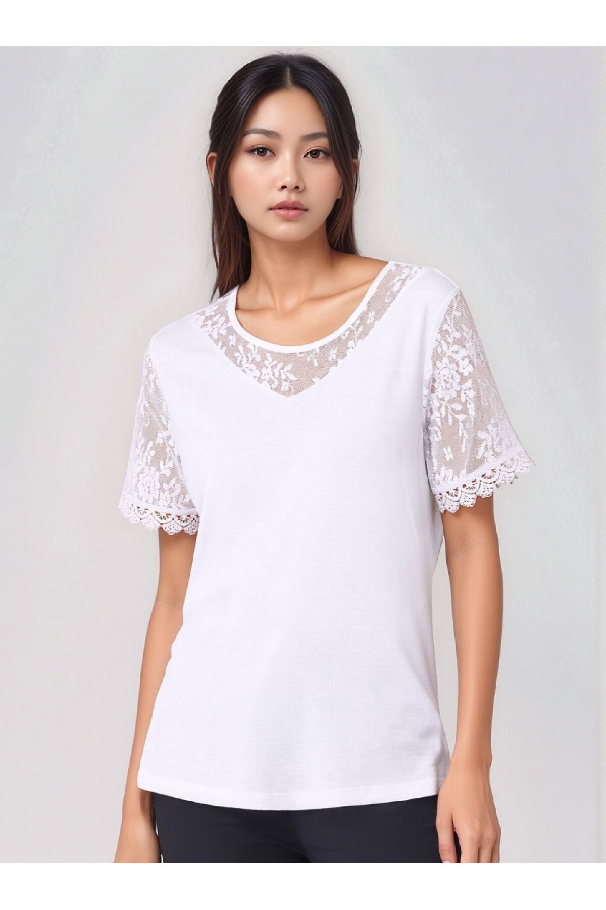 Kadın Bisiklet Yaka Yarım Dantel Kol ve Yaka Detay Viskon Büyük Beden Curve Bluz