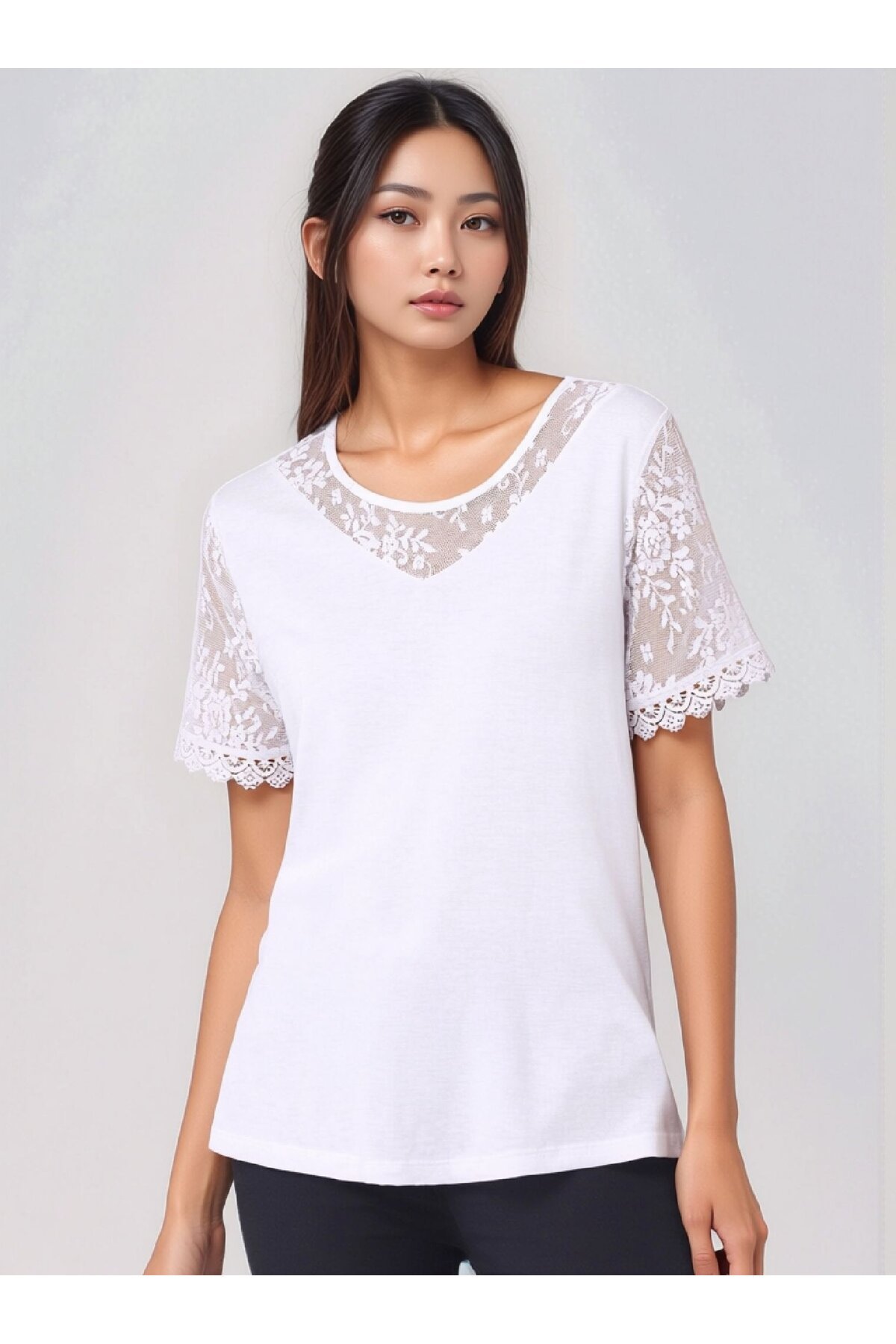 Kadın Bisiklet Yaka Yarım Dantel Kol ve Yaka Detay Viskon Büyük Beden Curve Bluz