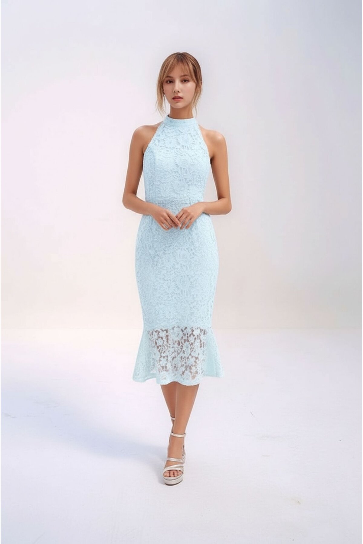 Kadın Boyundan Bağlamalı Astarlı Eteği Volanlı Balık Model Güpür Detaylı Abiye Gece Curve Şık Elbise