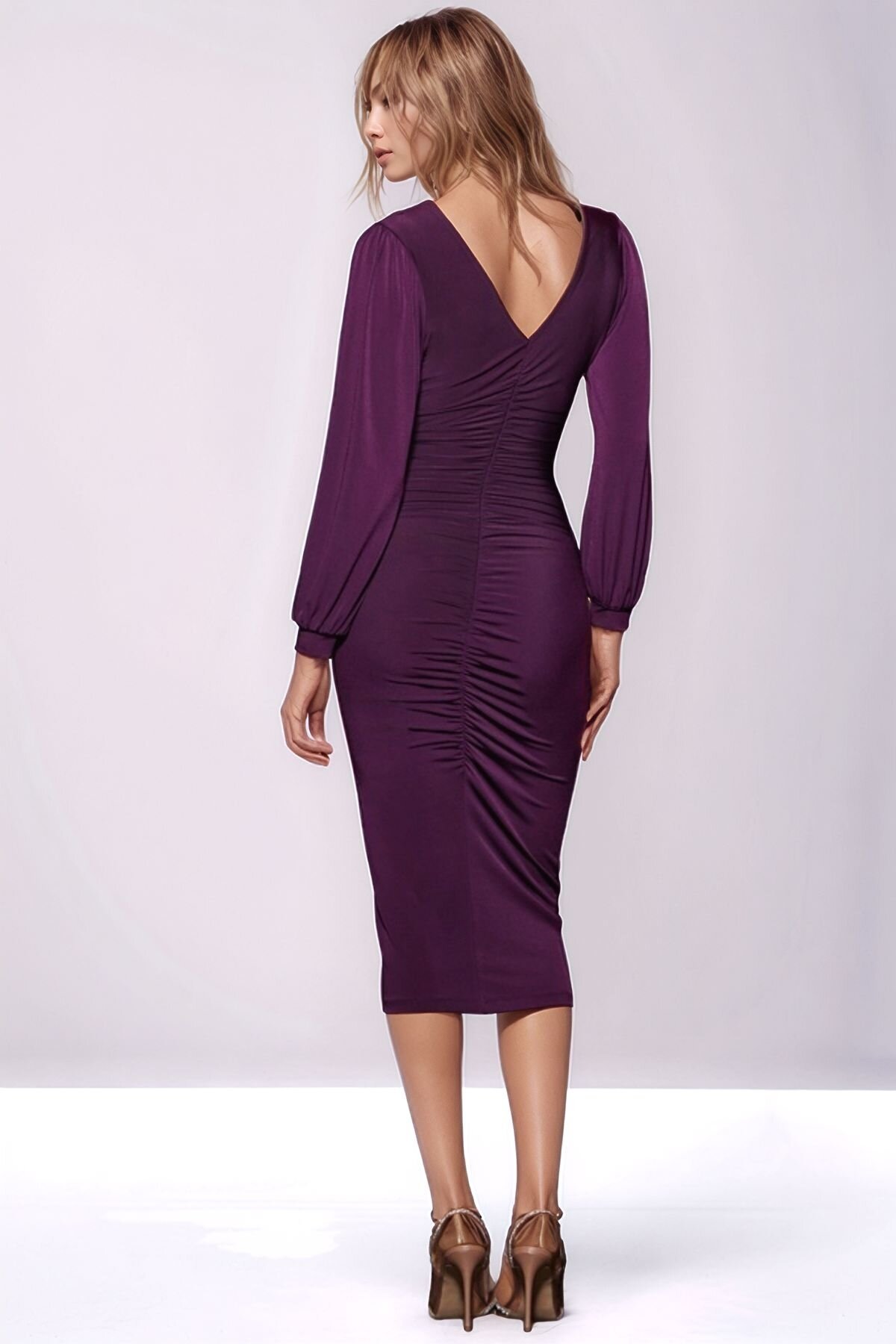 Kadın Büyük Beden V Yaka Önden Büzgülü Uzun Kol Mürdüm Rengi Şık Curve Gece Abiye Elbisesi