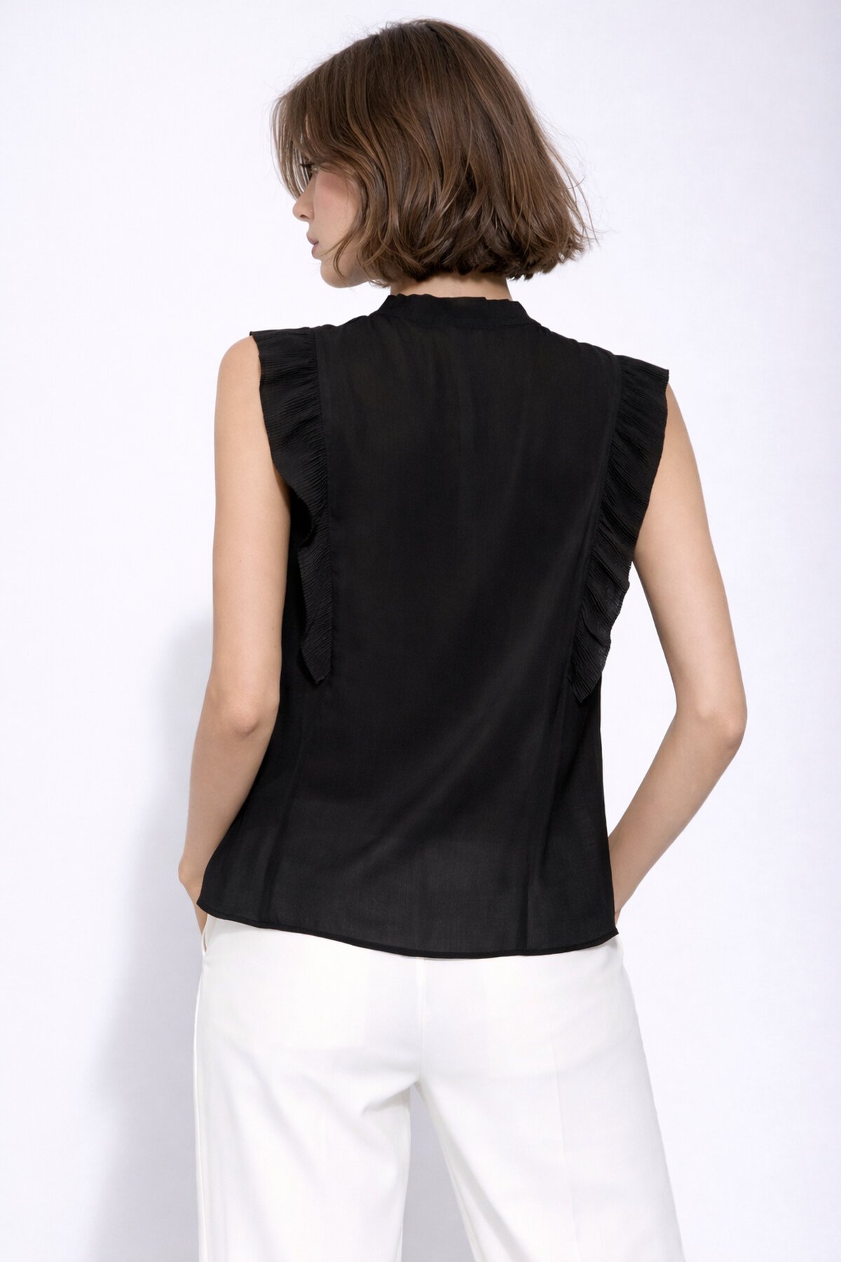 Kadın Dik Yaka Yarım Pat Düğmeli Fırfır Kol Şifon Şık Ofis Bluz