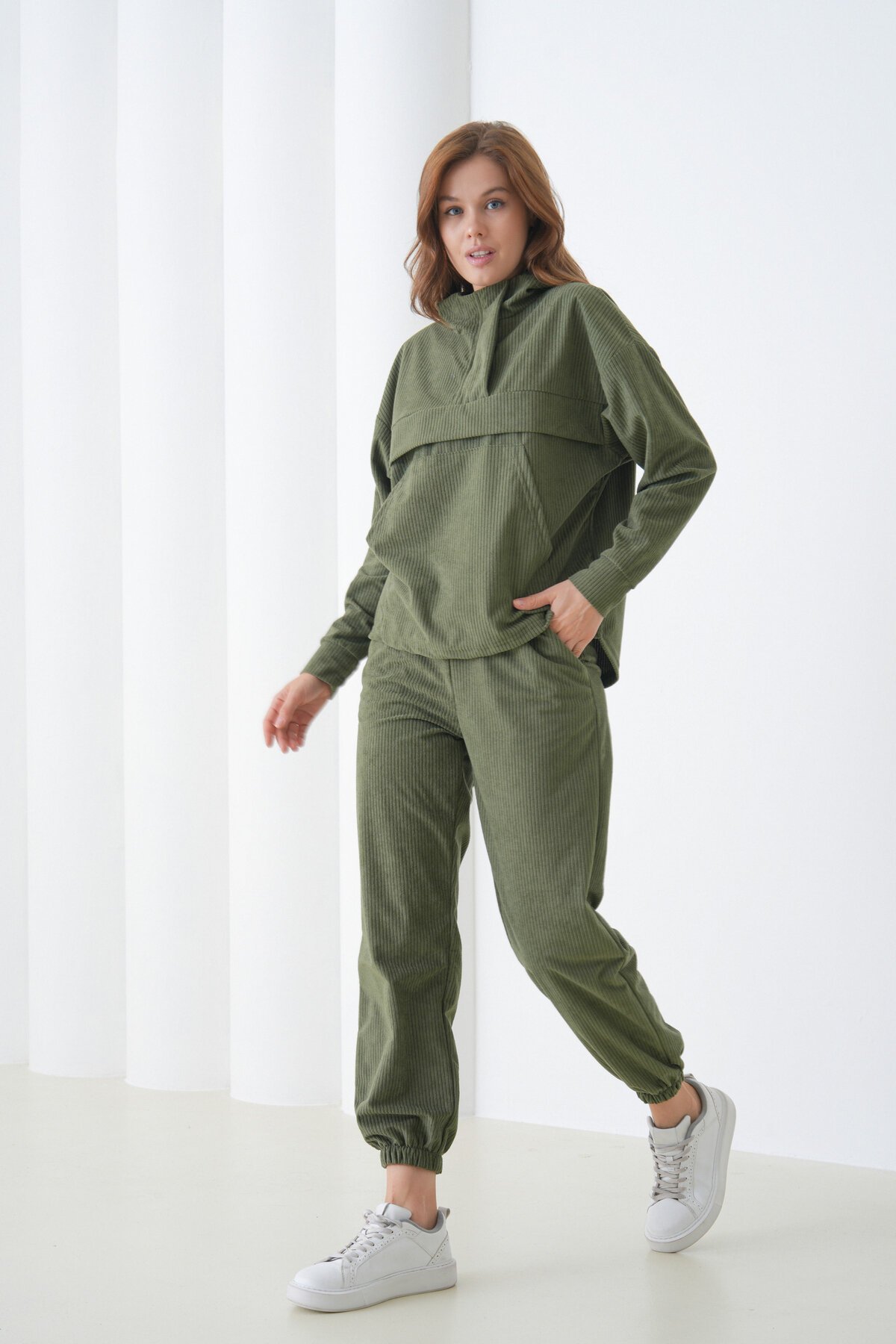 Kadın Kadife Oversize Salaş Kangru Cep Kapşonlu Sweatshirt Lastik Paça Spor Şık Eşofman Takımı