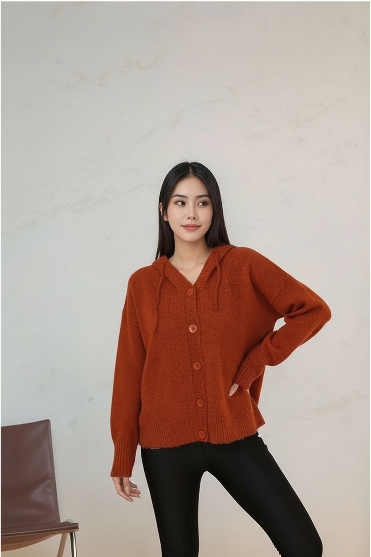 Kadın Kapüşonlu Önden Düğmeli Yumoş Triko Spor Şık Tesettüre Uygun Kışlık Ceket