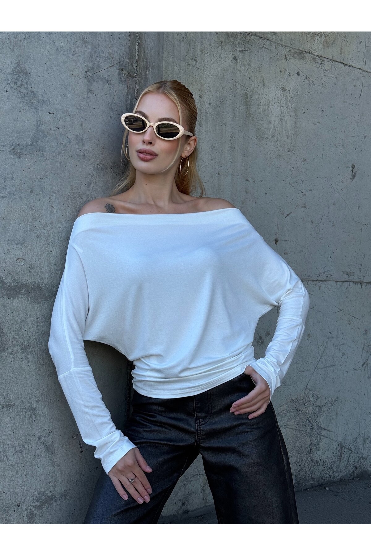 Kadın Kayık Yaka Full Esnek Asimetrik Kesim Comfort Spor Şık Tasarım Yumoş Bluz