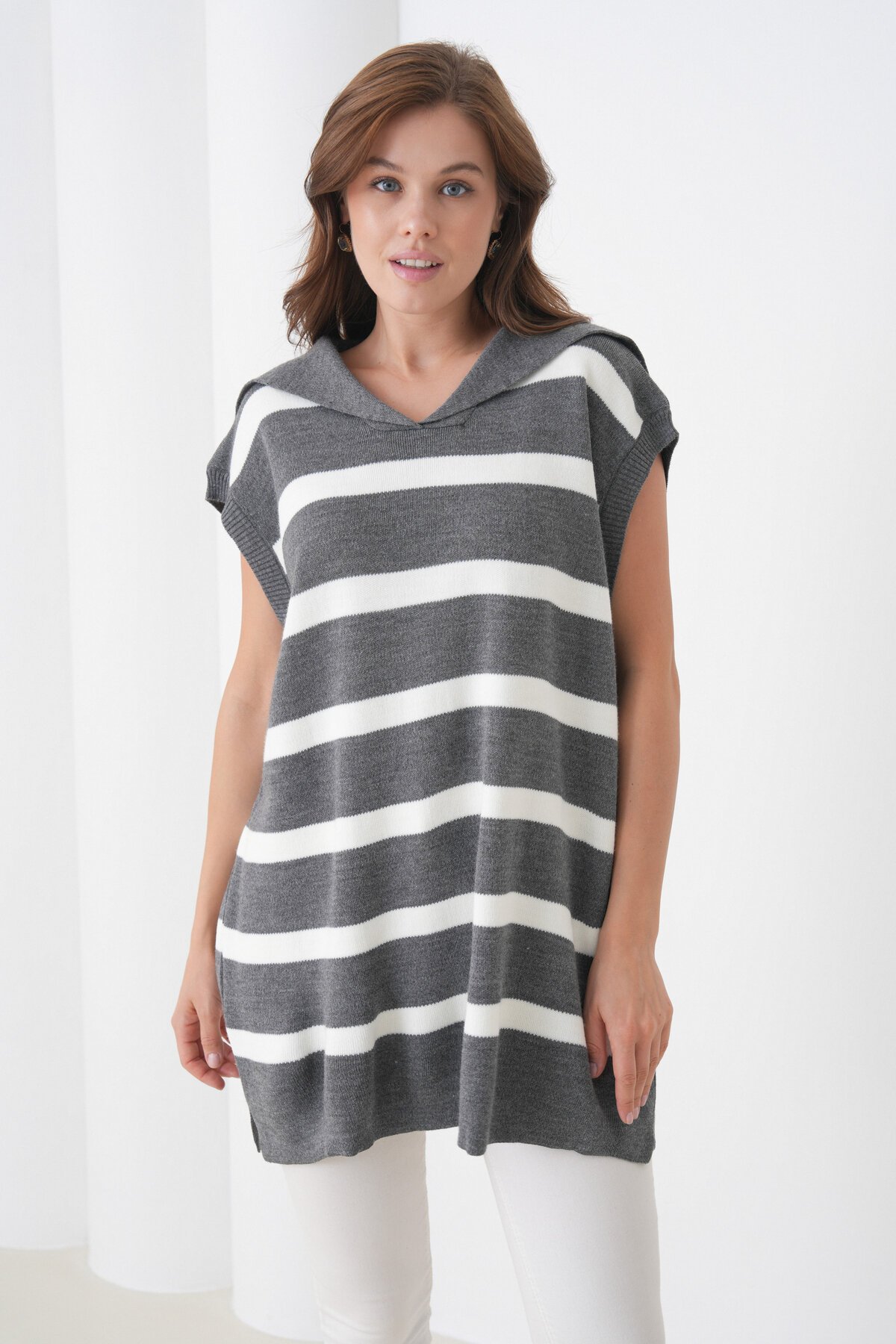 Kadın Kolsuz Gömlek Yaka Triko Tesettüre Uygun Spor Şık Yelek