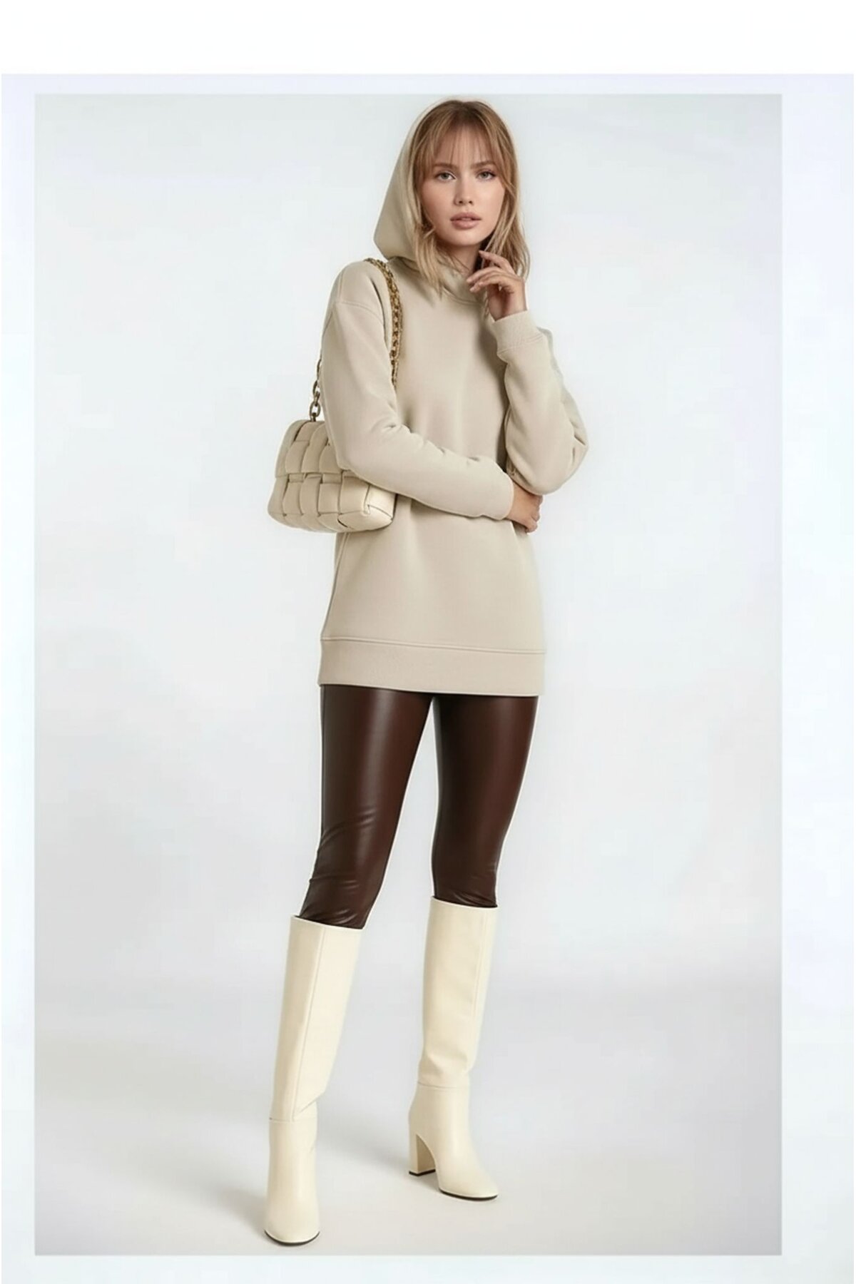 Kadın 3 İplik Kalın Kapüşonlu Oversize Curve Kalıp Uzun Kol Sweatshirt Kazak