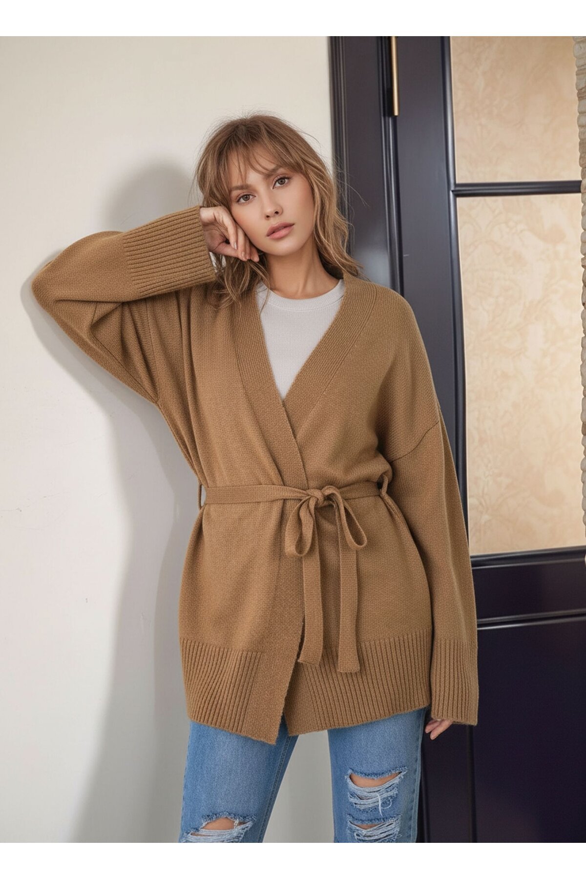 Kadın Tesettüre Uygun Midi Boy Kruvaze Kapama Kuşaklı Uzun Kol Cepli Spor Şık Triko Hırka Ceket