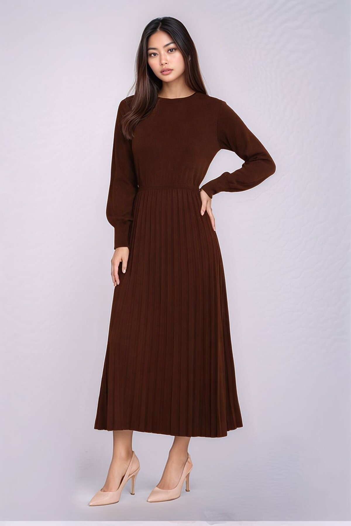 Kadın Uzun Kol Bisiklet Yaka Belden Asimetrik Etek Triko Spor Şık Elbise